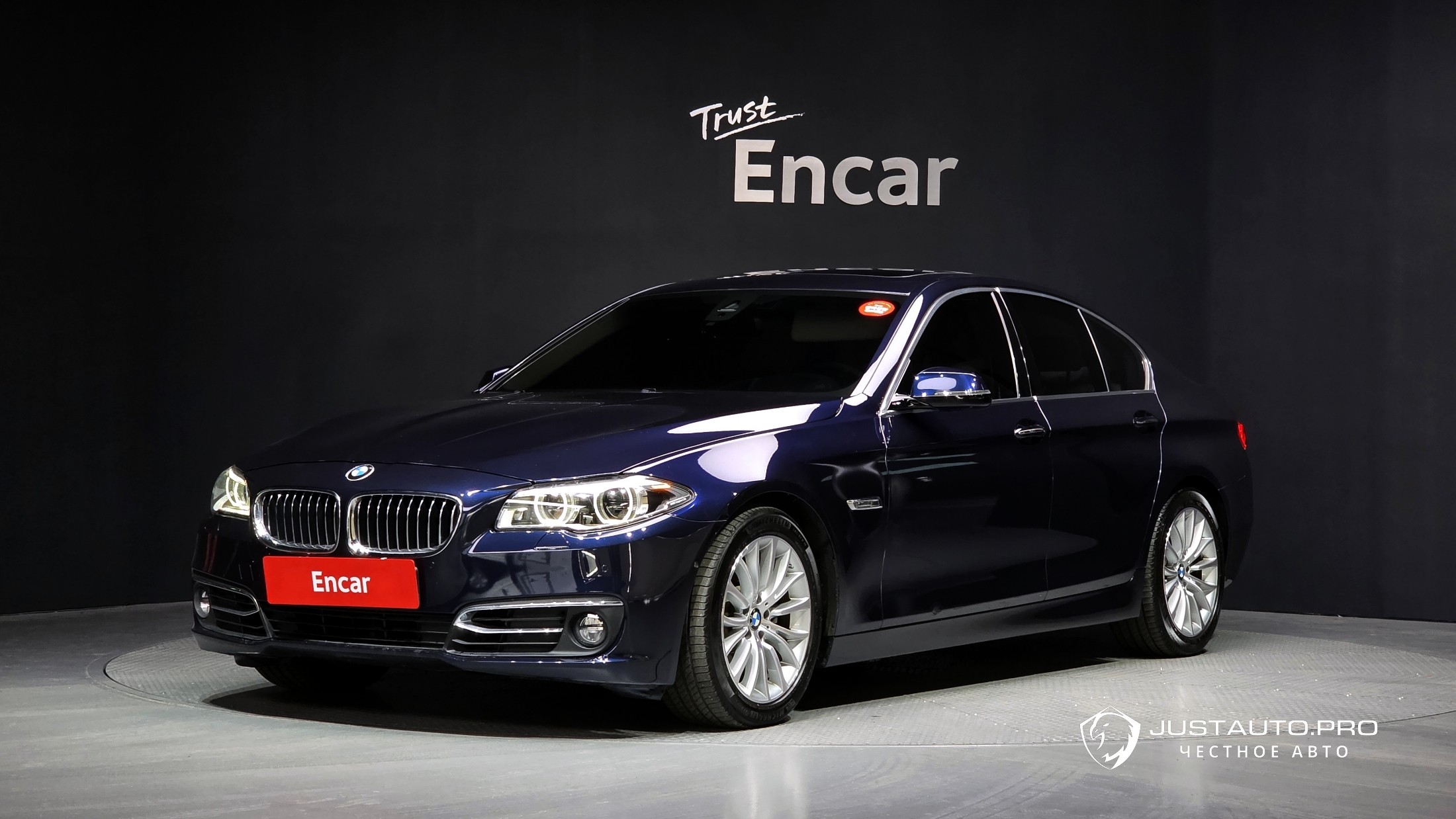 Автомобиль BMW 5-Series