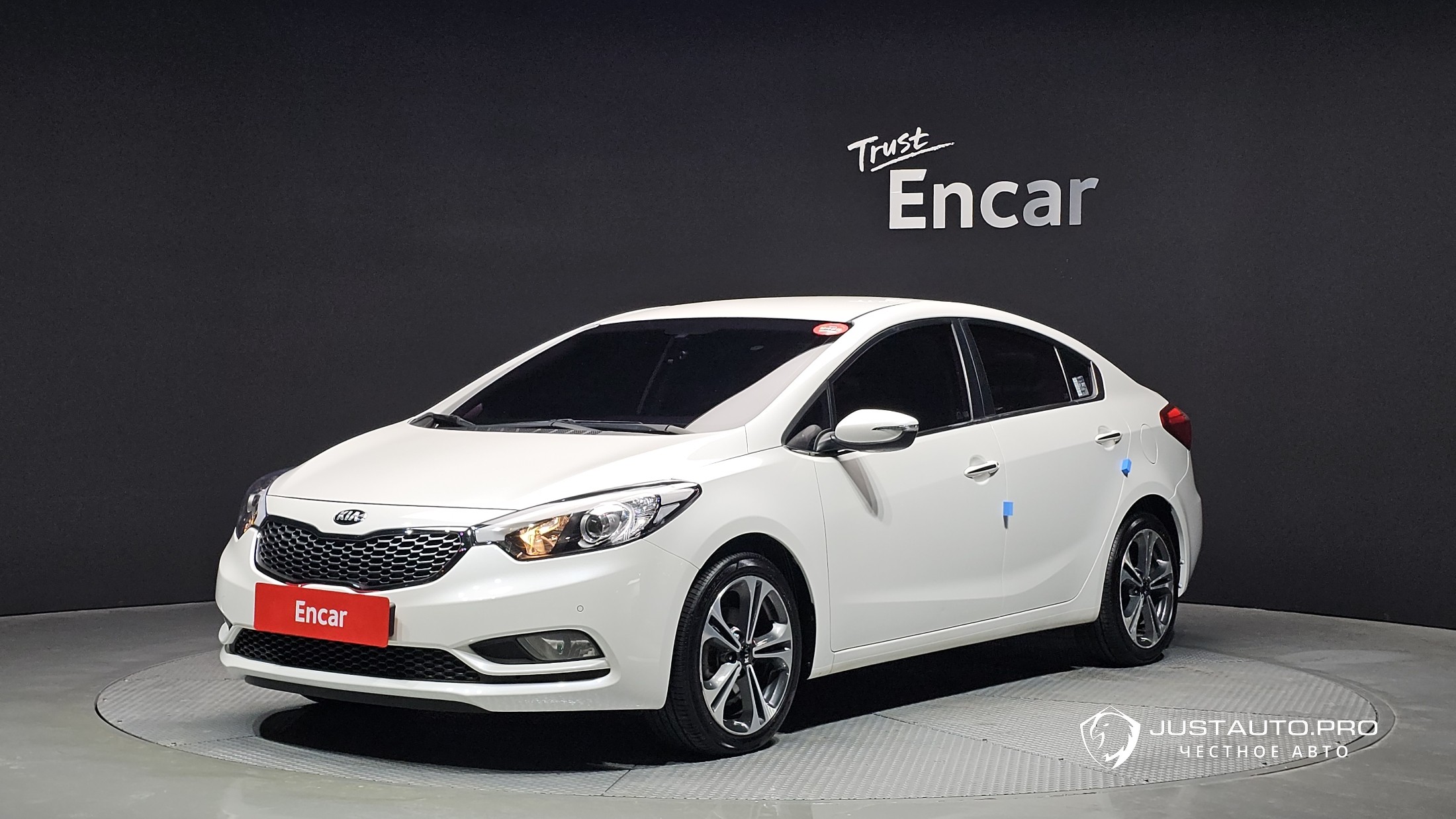 Автомобиль Kia K3