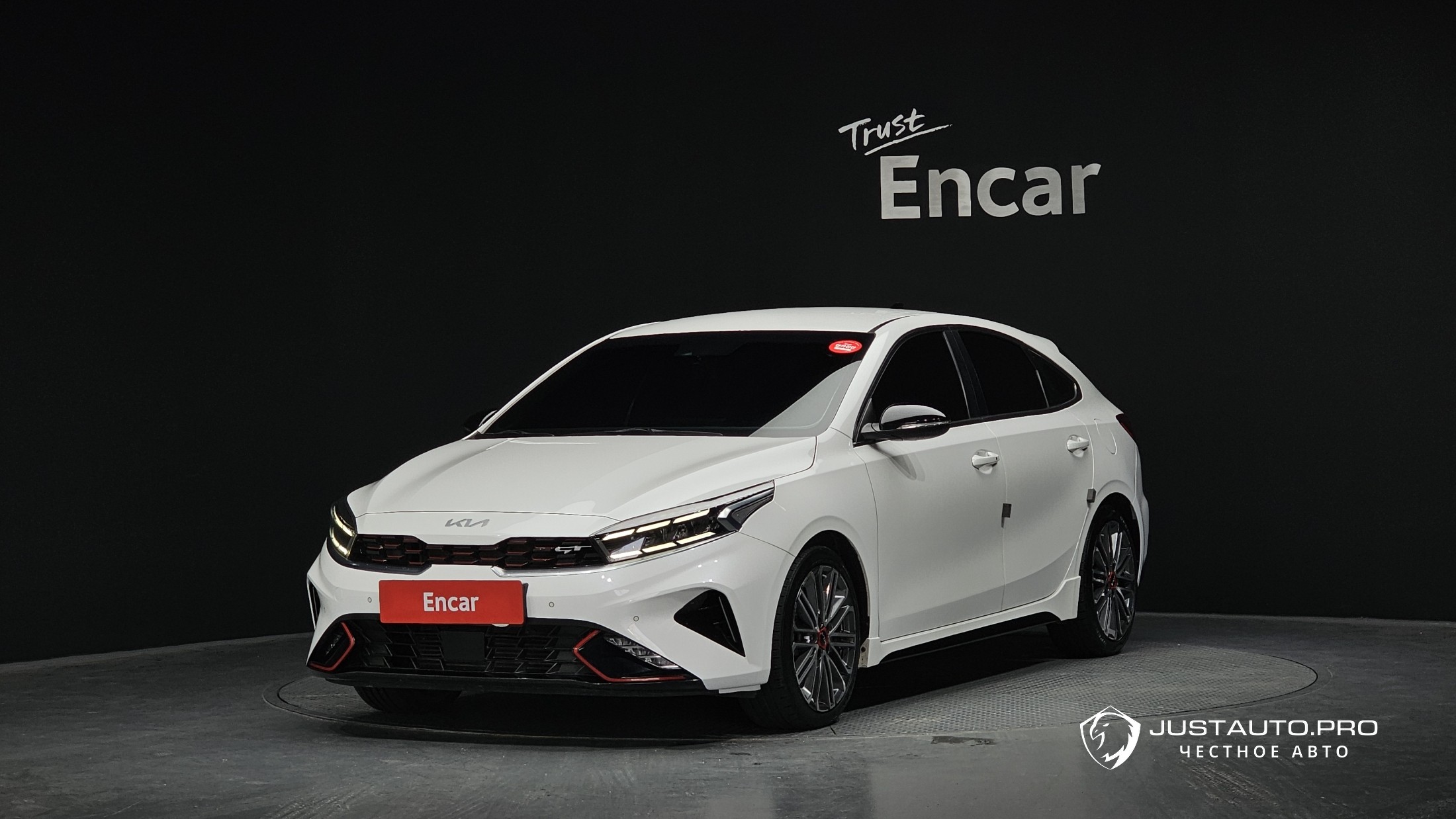 Автомобиль Kia K3