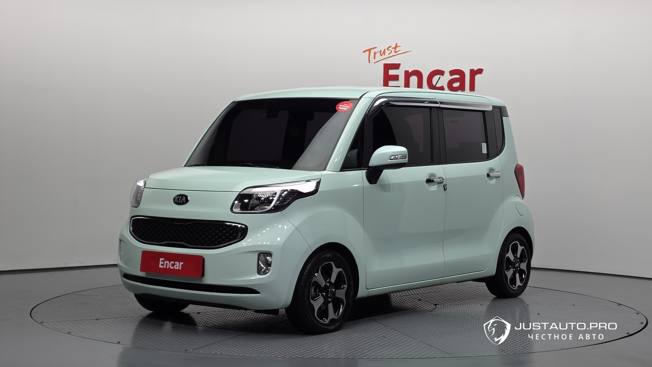 Автомобиль Kia RAY