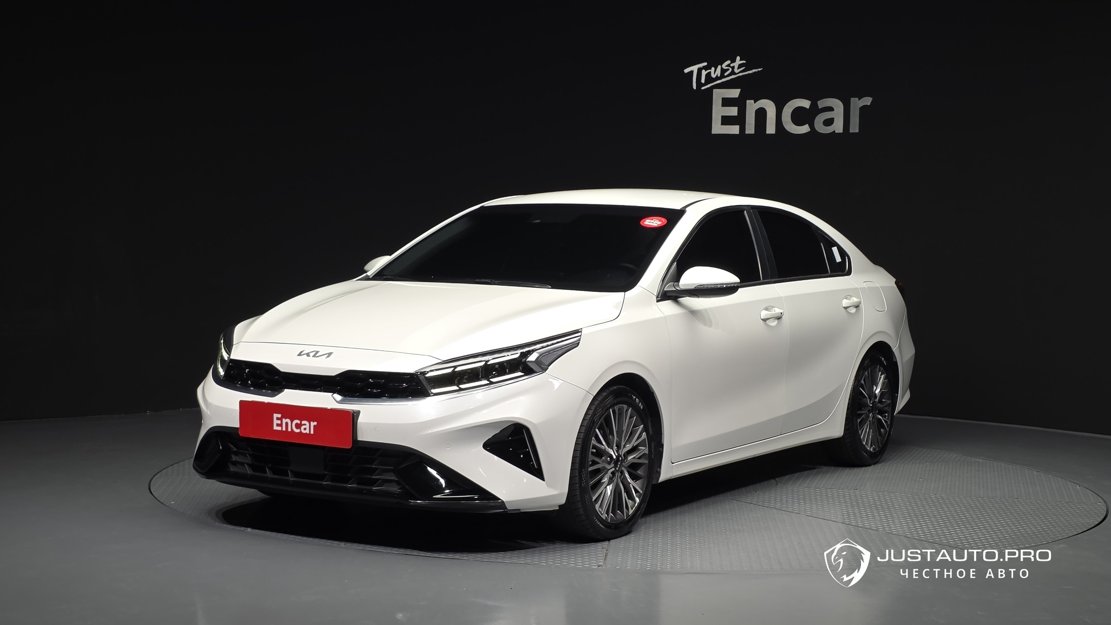 Автомобиль Kia K3