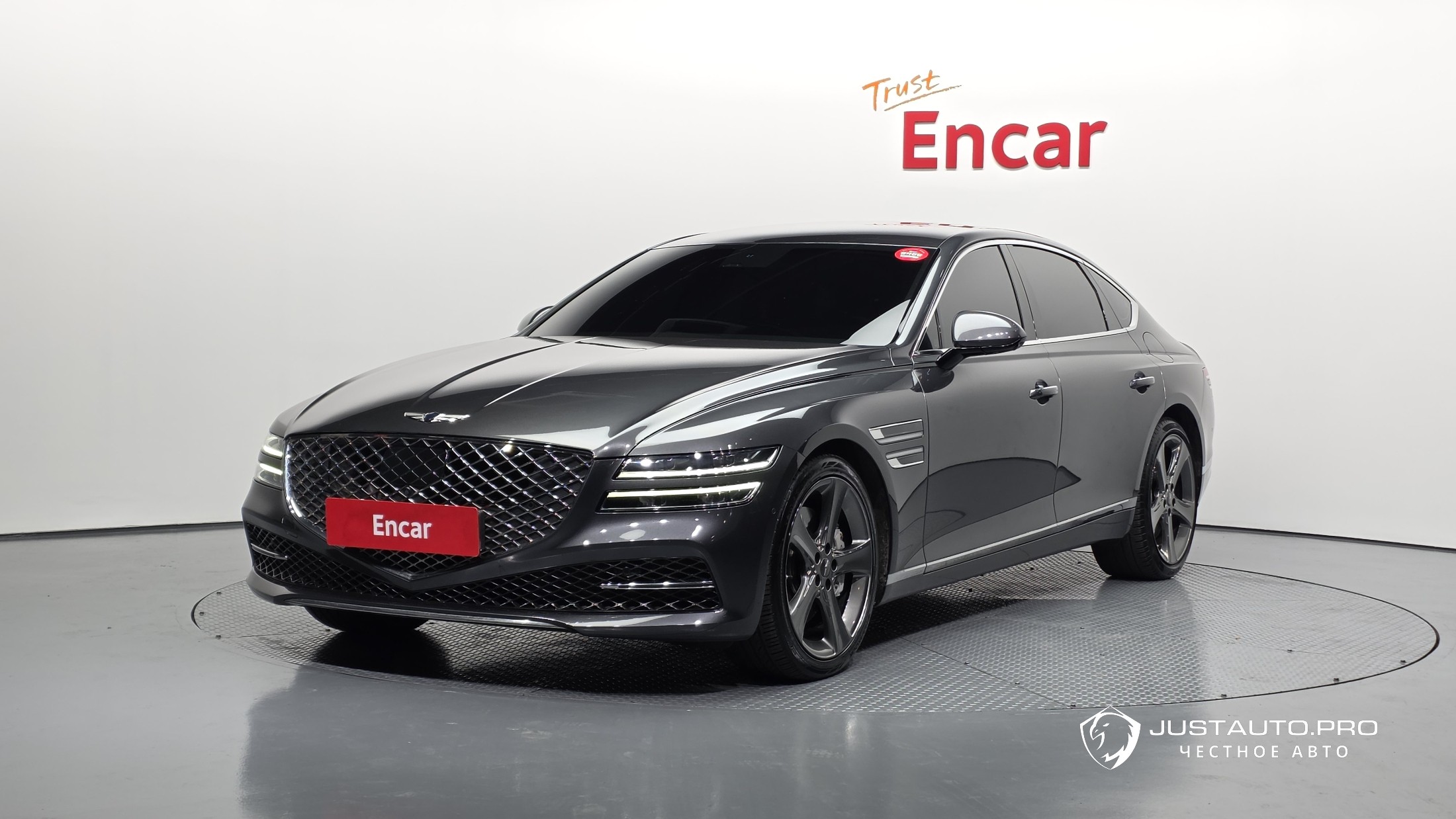 Автомобиль Genesis G80