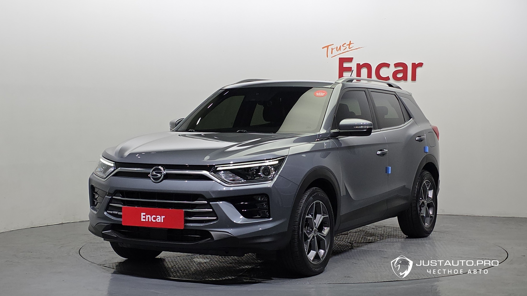 Автомобиль KG_Mobility_Ssangyong KORANDO