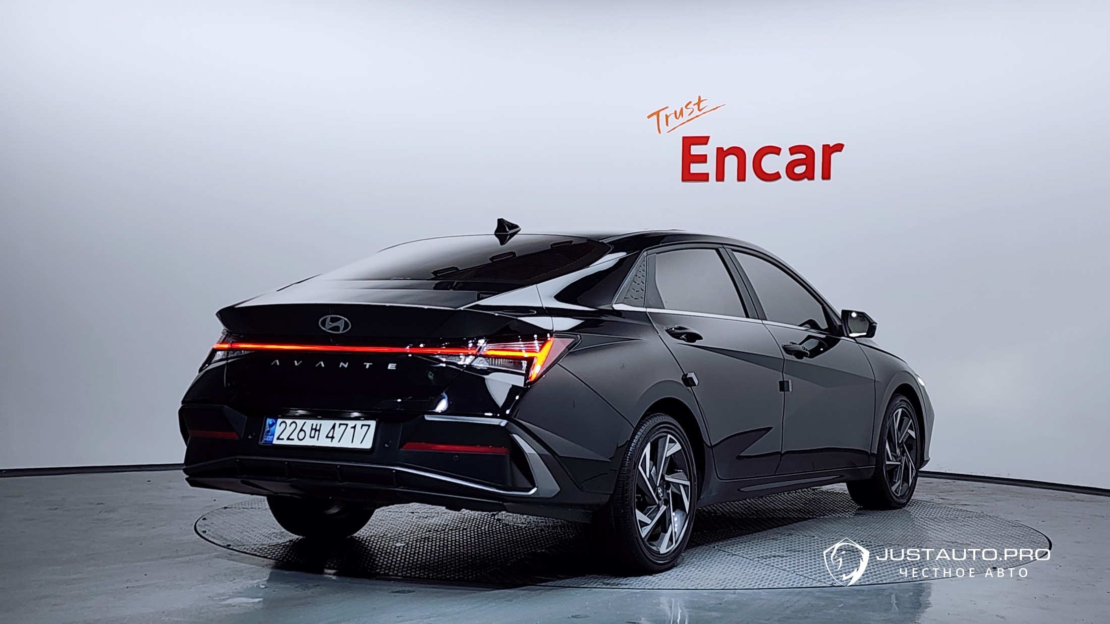 Автомобиль Hyundai AVANTE