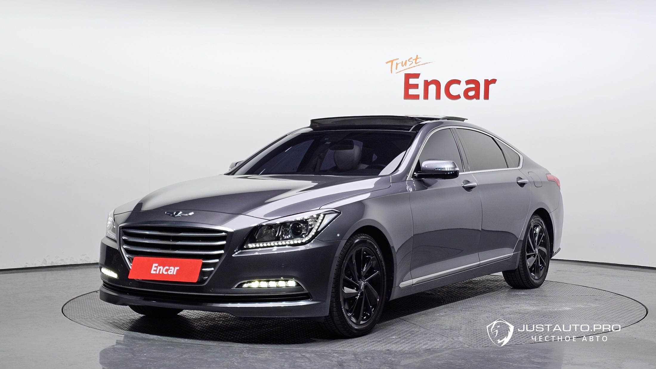 Автомобиль Hyundai Genesis