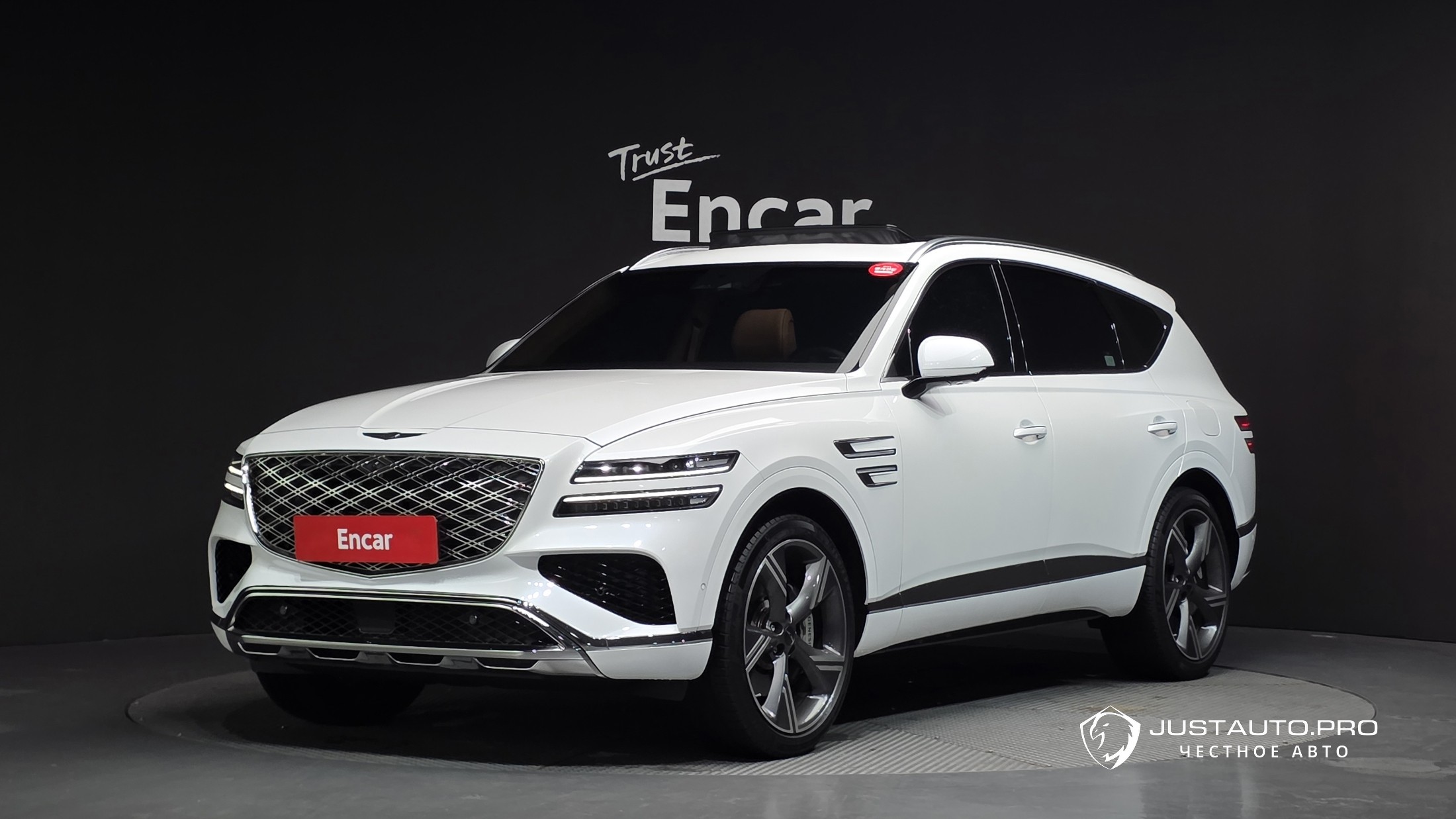 Автомобиль Genesis GV80