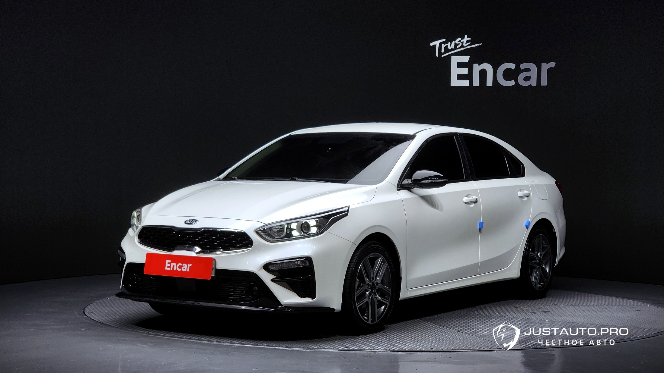 Автомобиль Kia K3