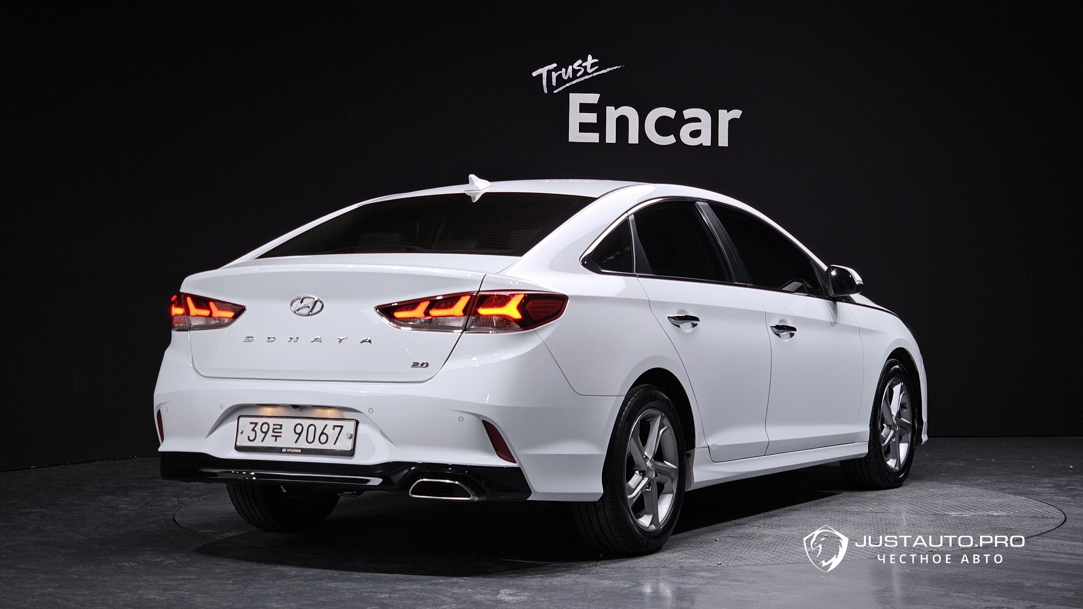 Автомобиль Hyundai Sonata