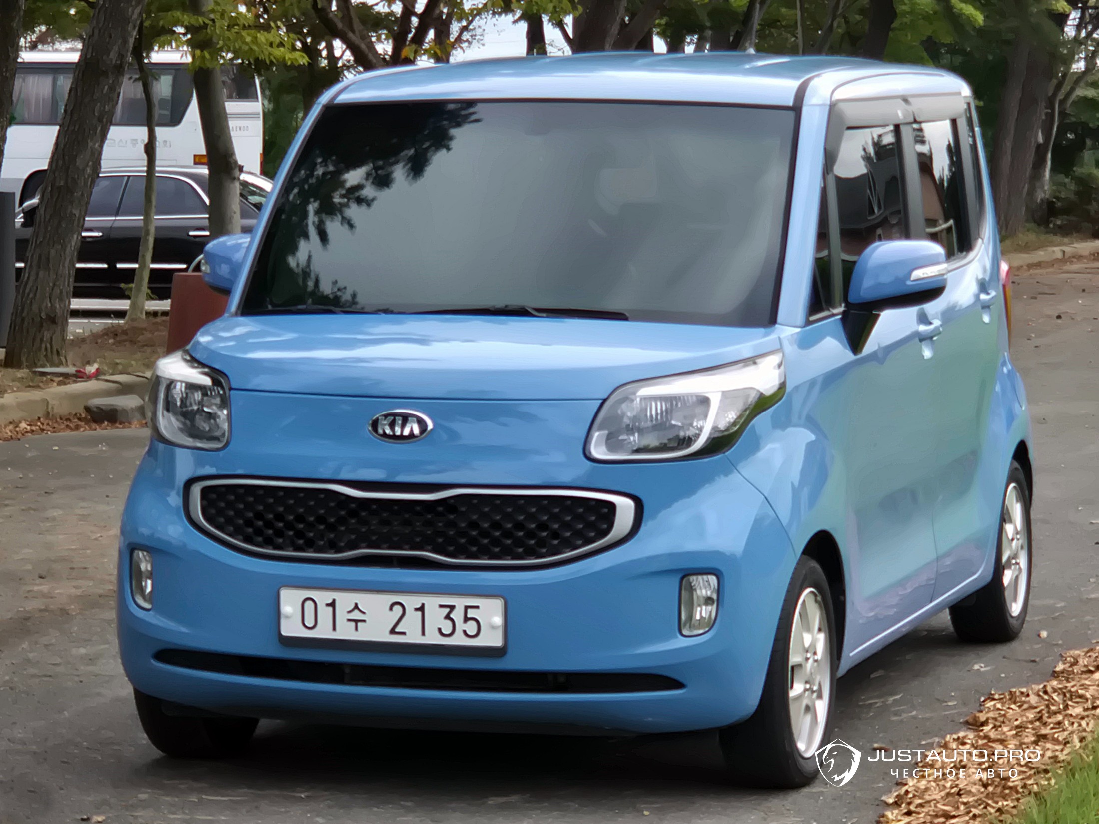 Автомобиль Kia RAY