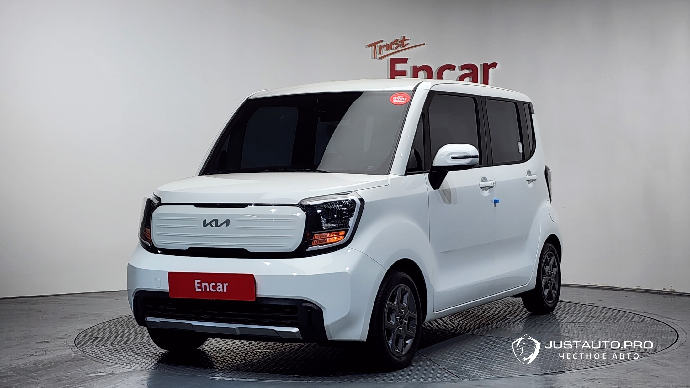 Автомобиль Kia RAY
