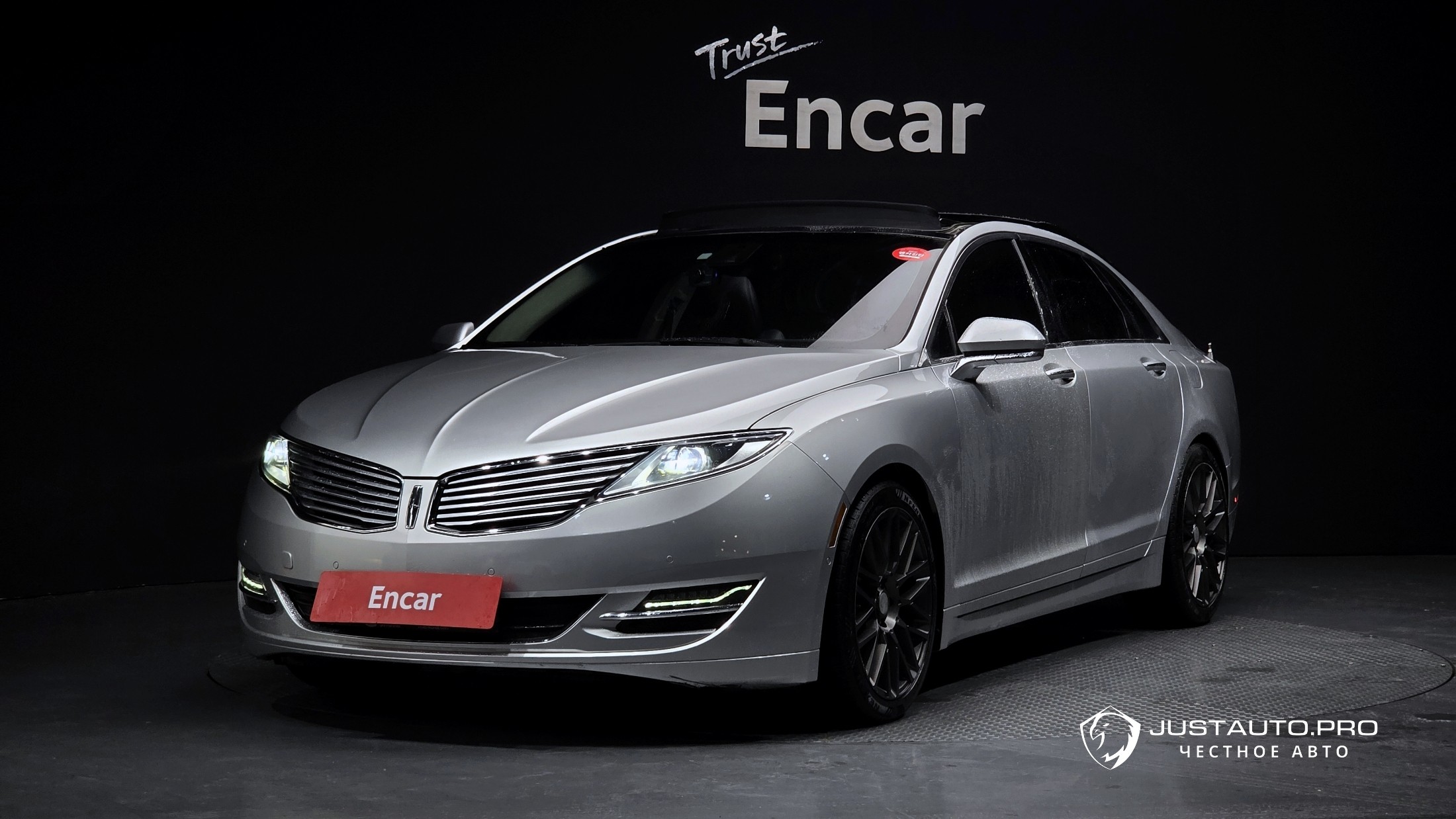 Автомобиль Lincoln MKZ