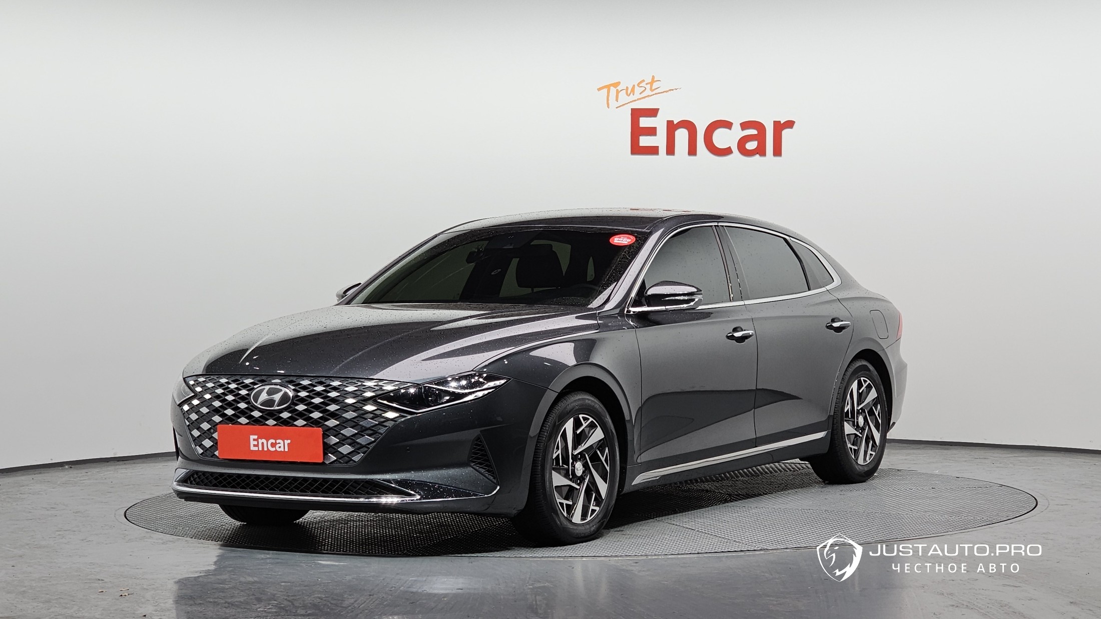 Автомобиль Hyundai Grandeur