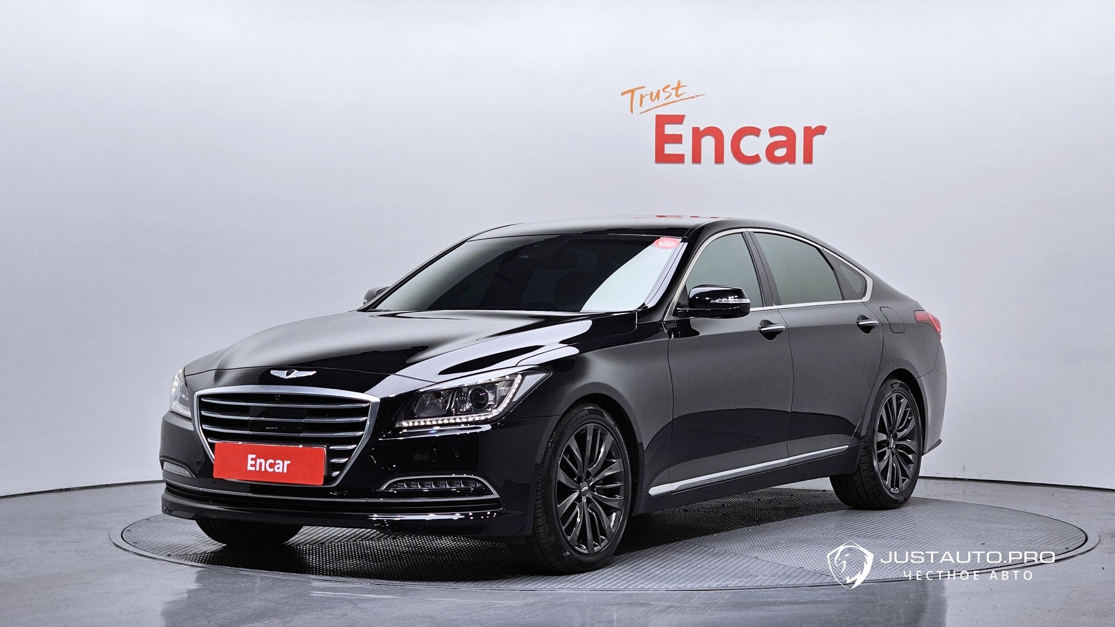 Автомобиль Hyundai Genesis
