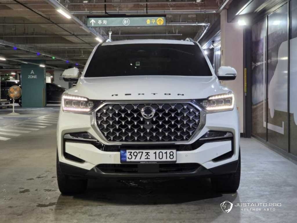 Автомобиль KG_Mobility_Ssangyong Rexton