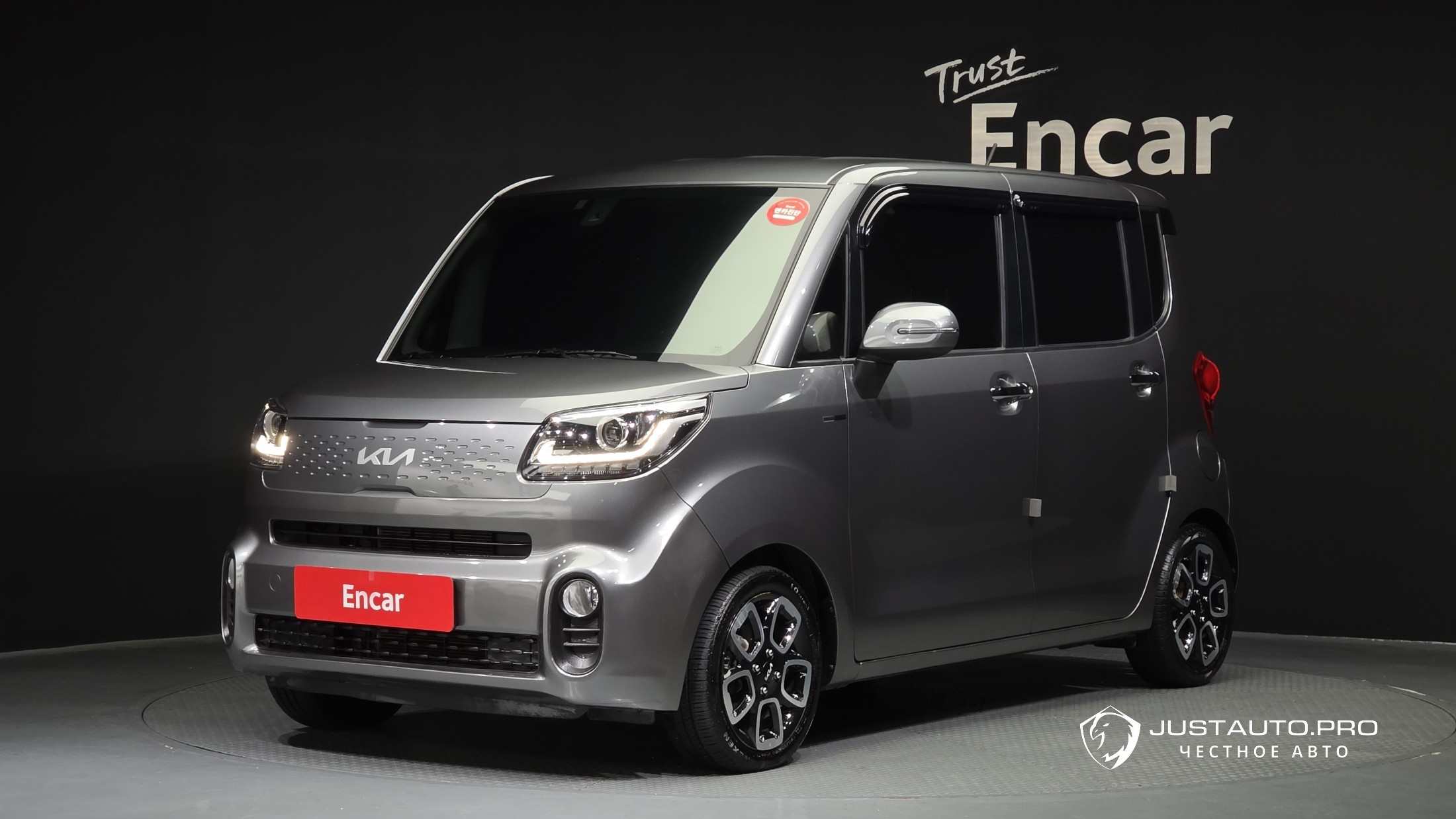 Автомобиль Kia RAY