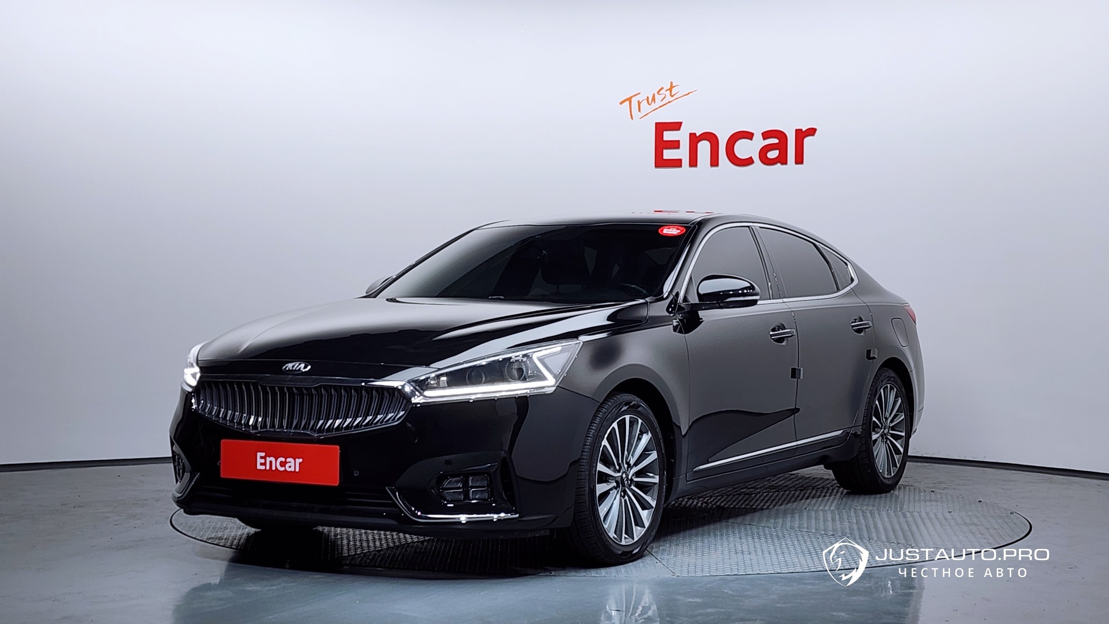 Автомобиль Kia K7