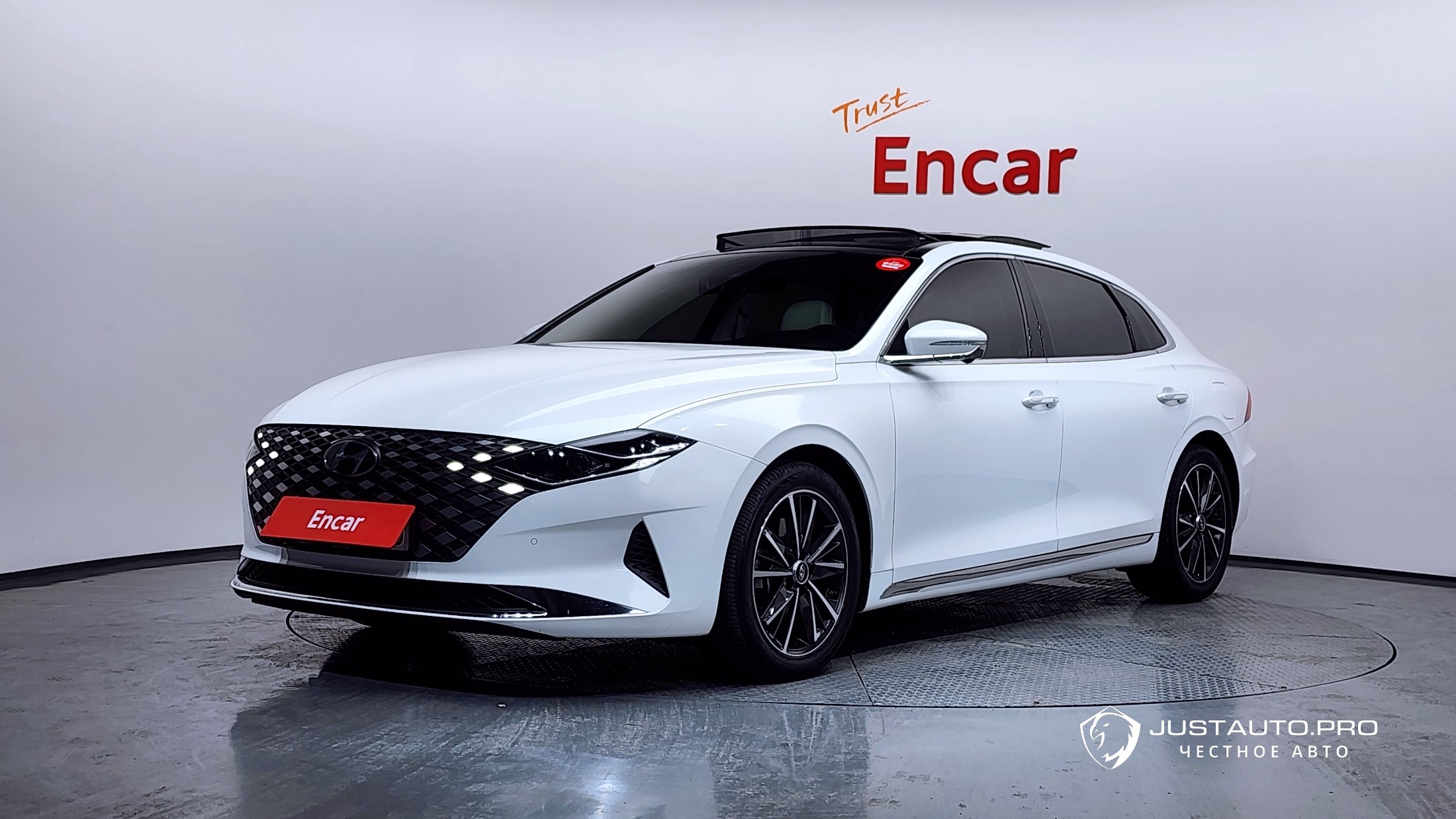Автомобиль Hyundai Grandeur