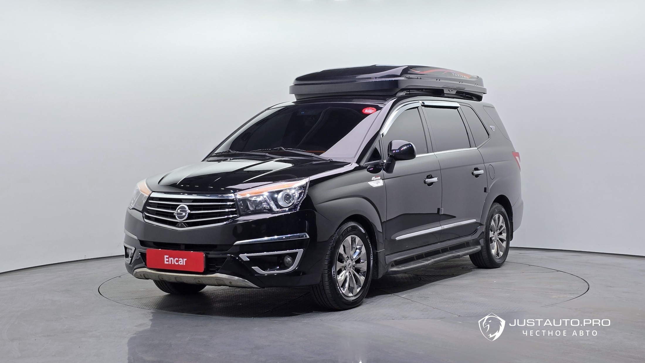 Автомобиль KG_Mobility_Ssangyong KORANDO