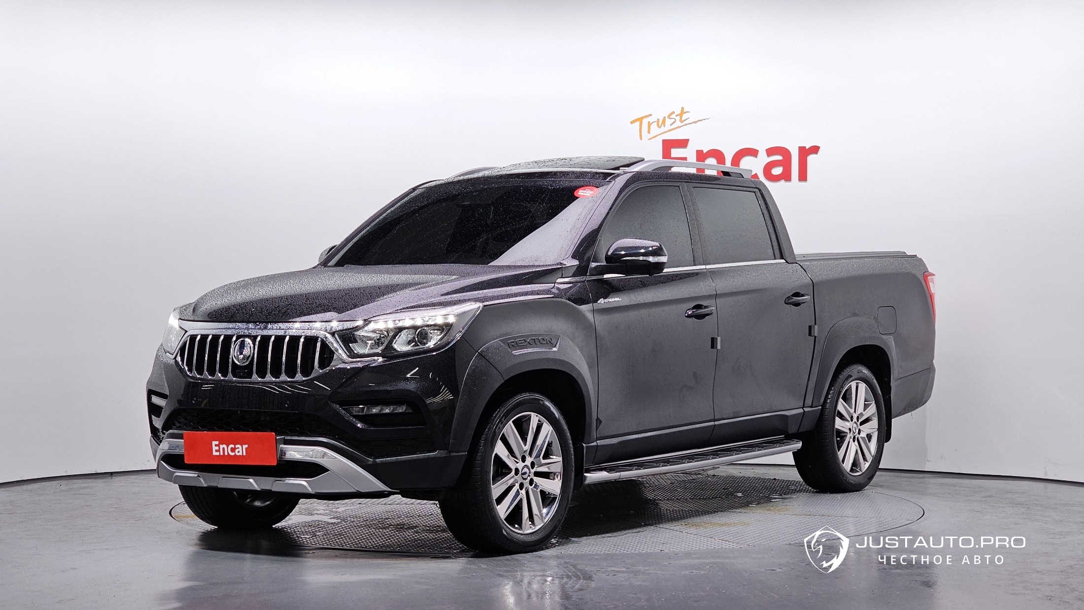 Автомобиль KG_Mobility_Ssangyong Rexton