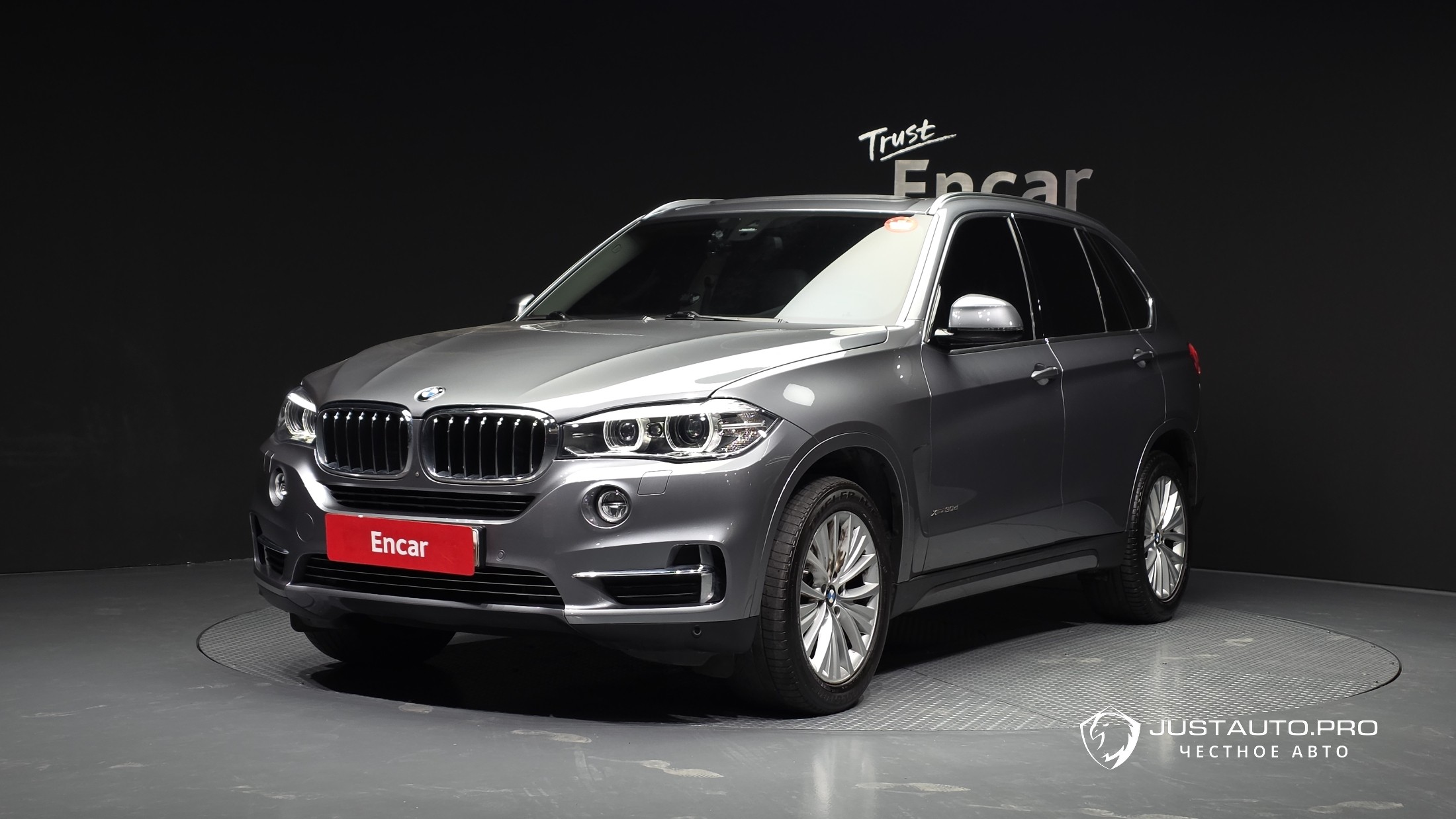 Автомобиль BMW X5