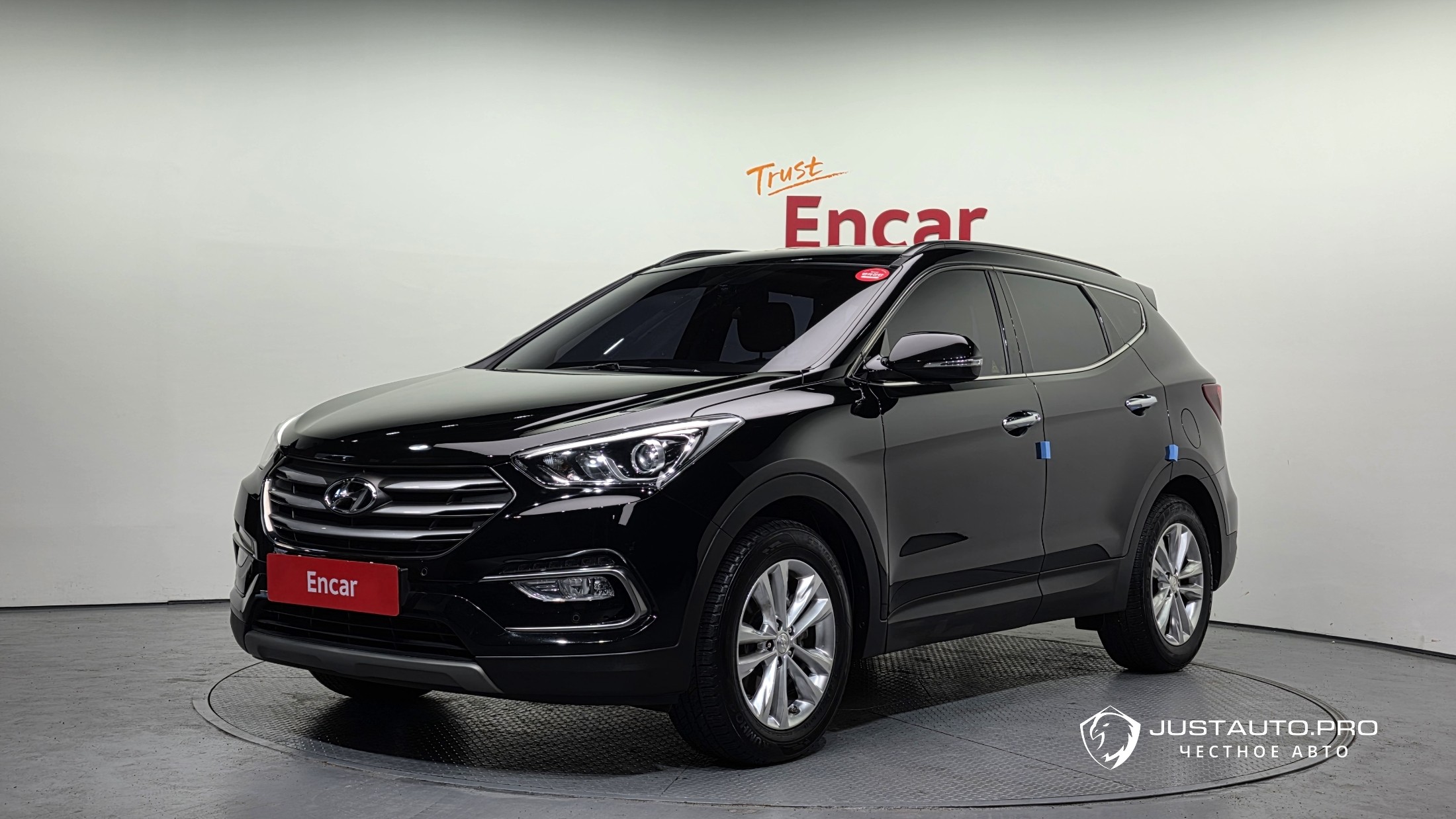 Автомобиль Hyundai Santafe