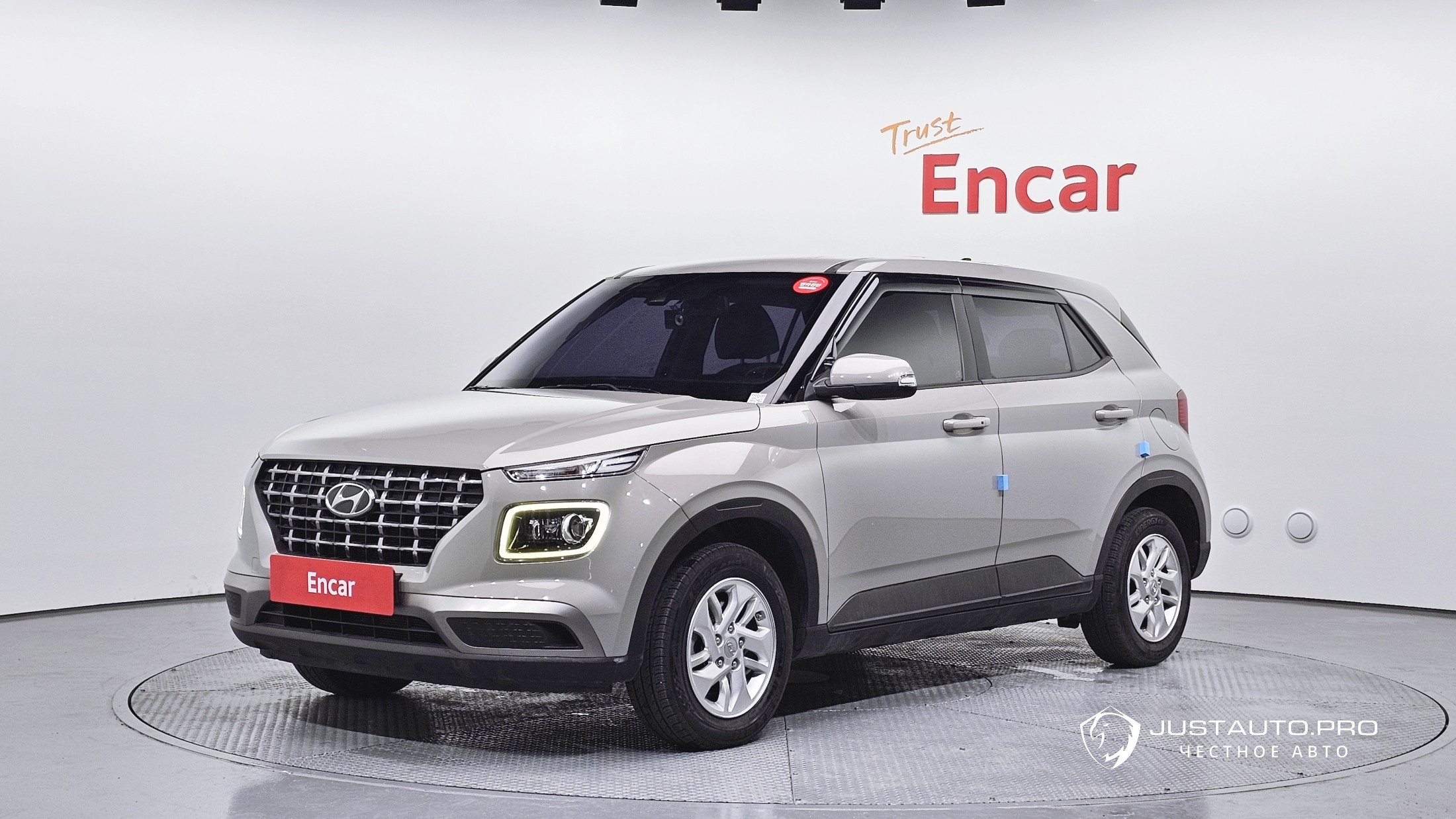 Автомобиль Hyundai Venue