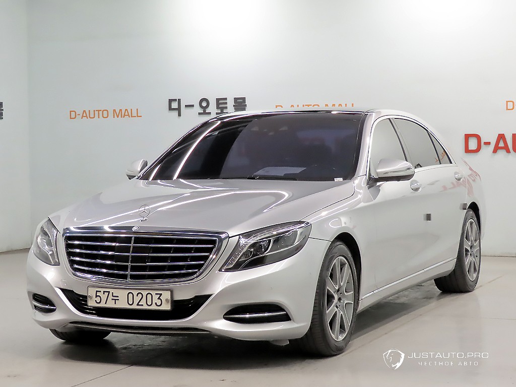 Автомобиль Mercedes-Benz S-Class