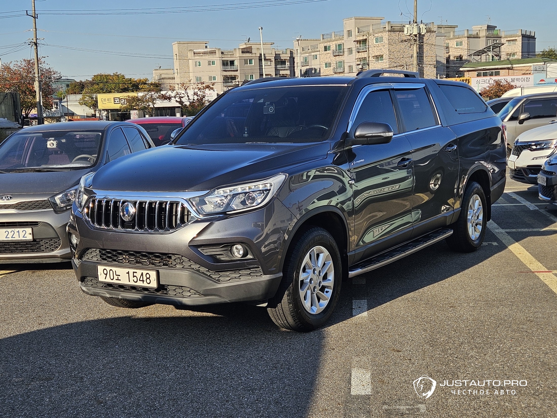 Автомобиль KG_Mobility_Ssangyong Rexton