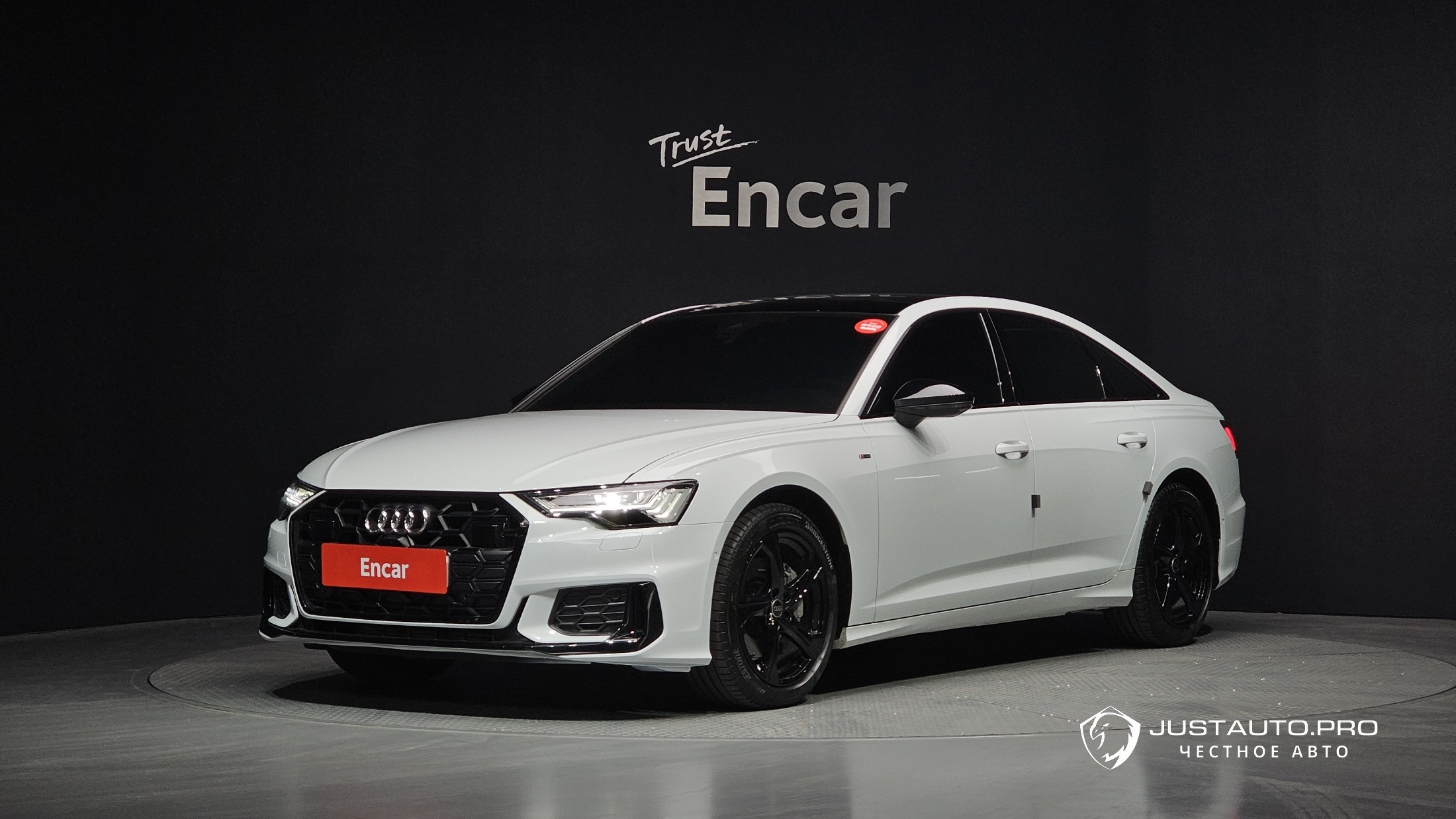 Автомобиль Audi A6