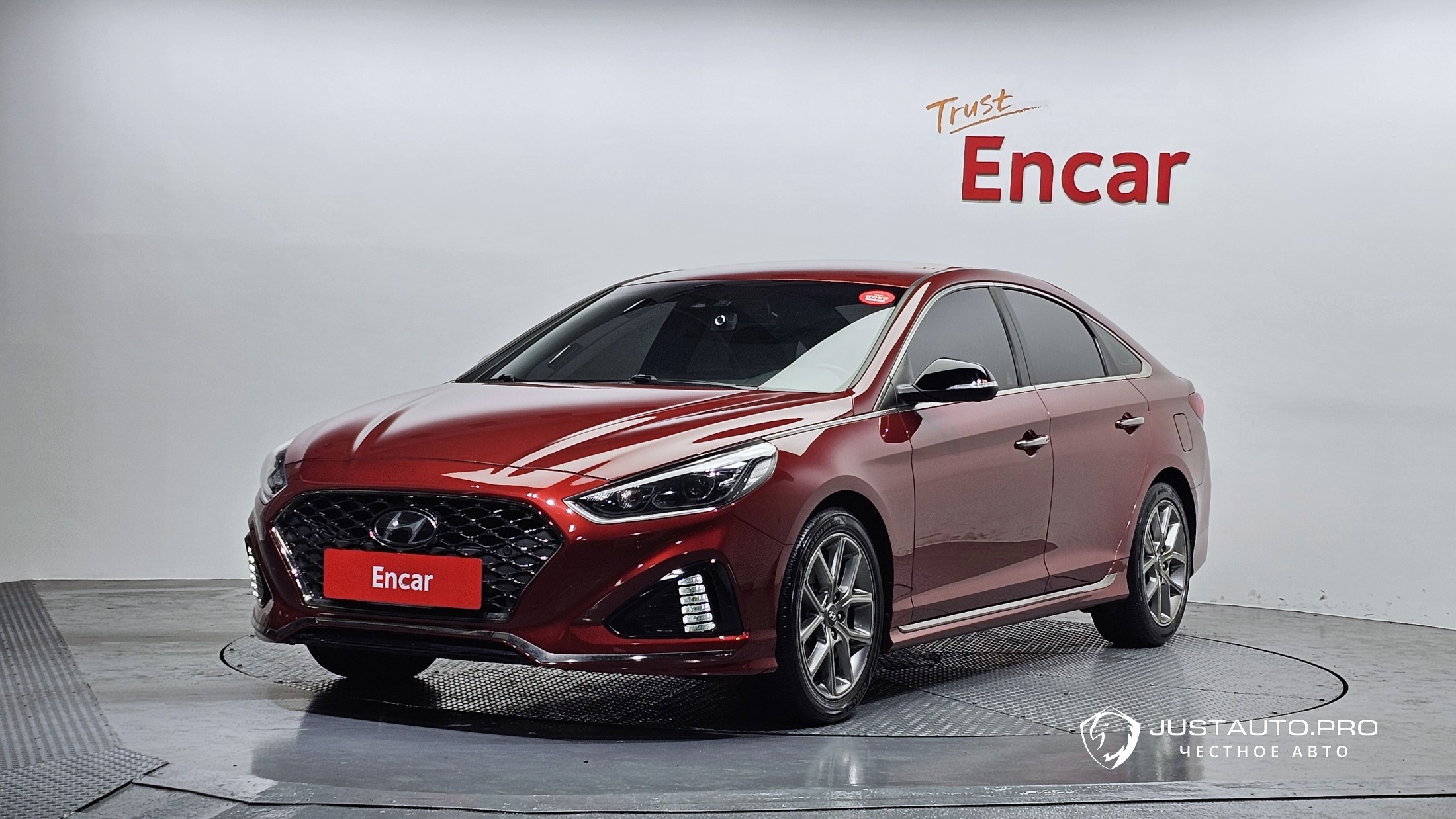 Автомобиль Hyundai Sonata