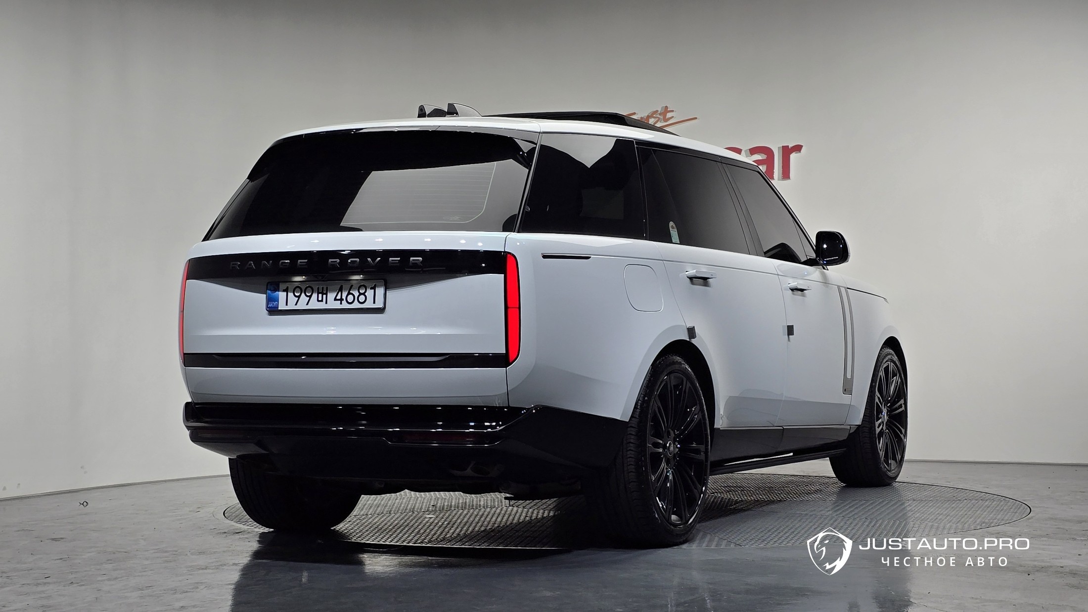 Автомобиль Land Rover Range Rover