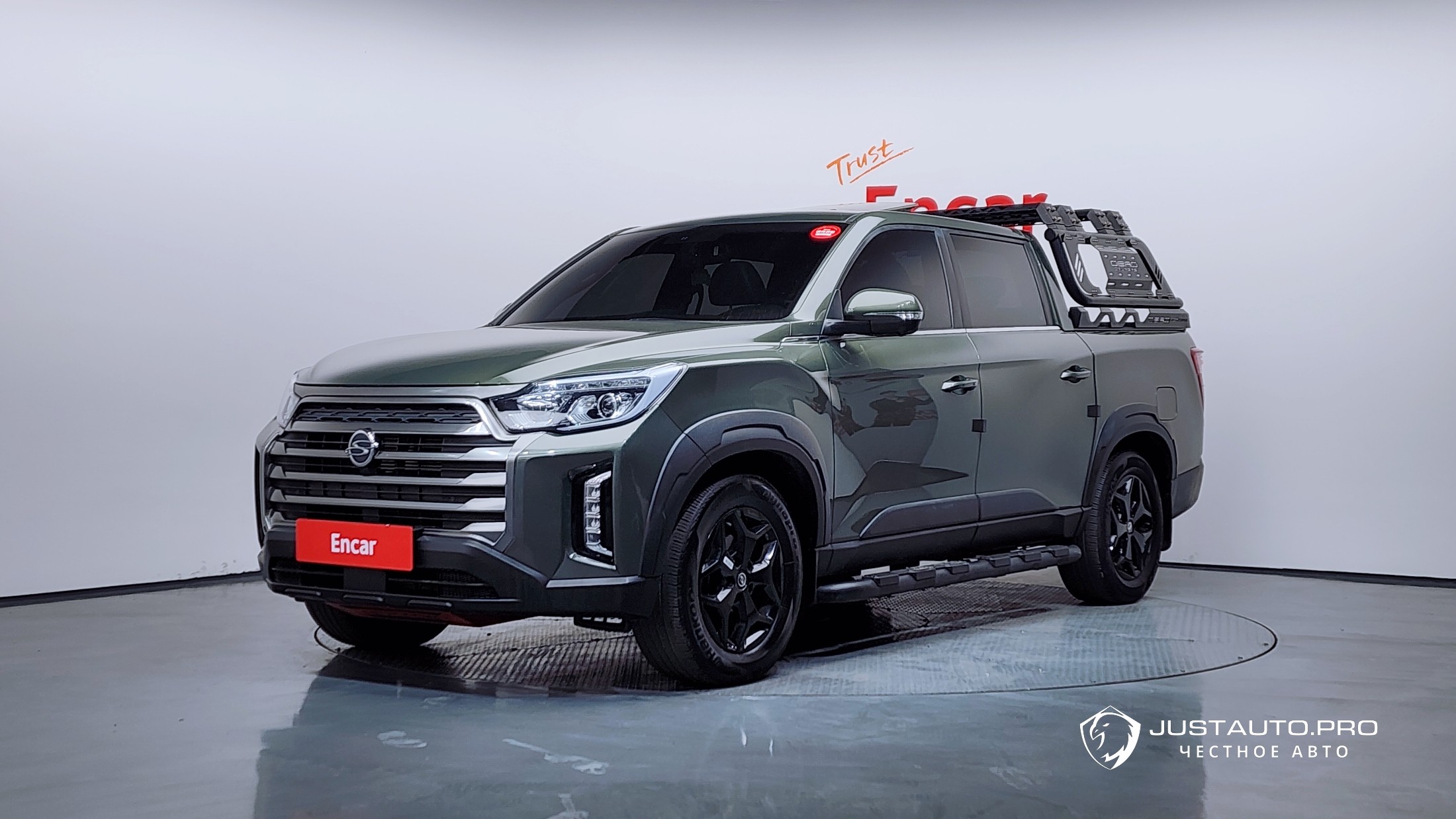 Автомобиль KG_Mobility_Ssangyong Rexton