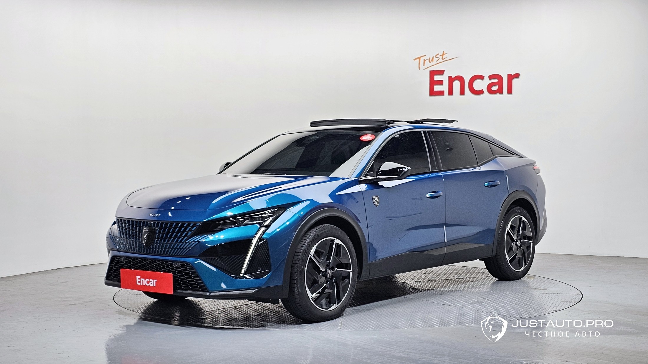 Автомобиль Peugeot 408