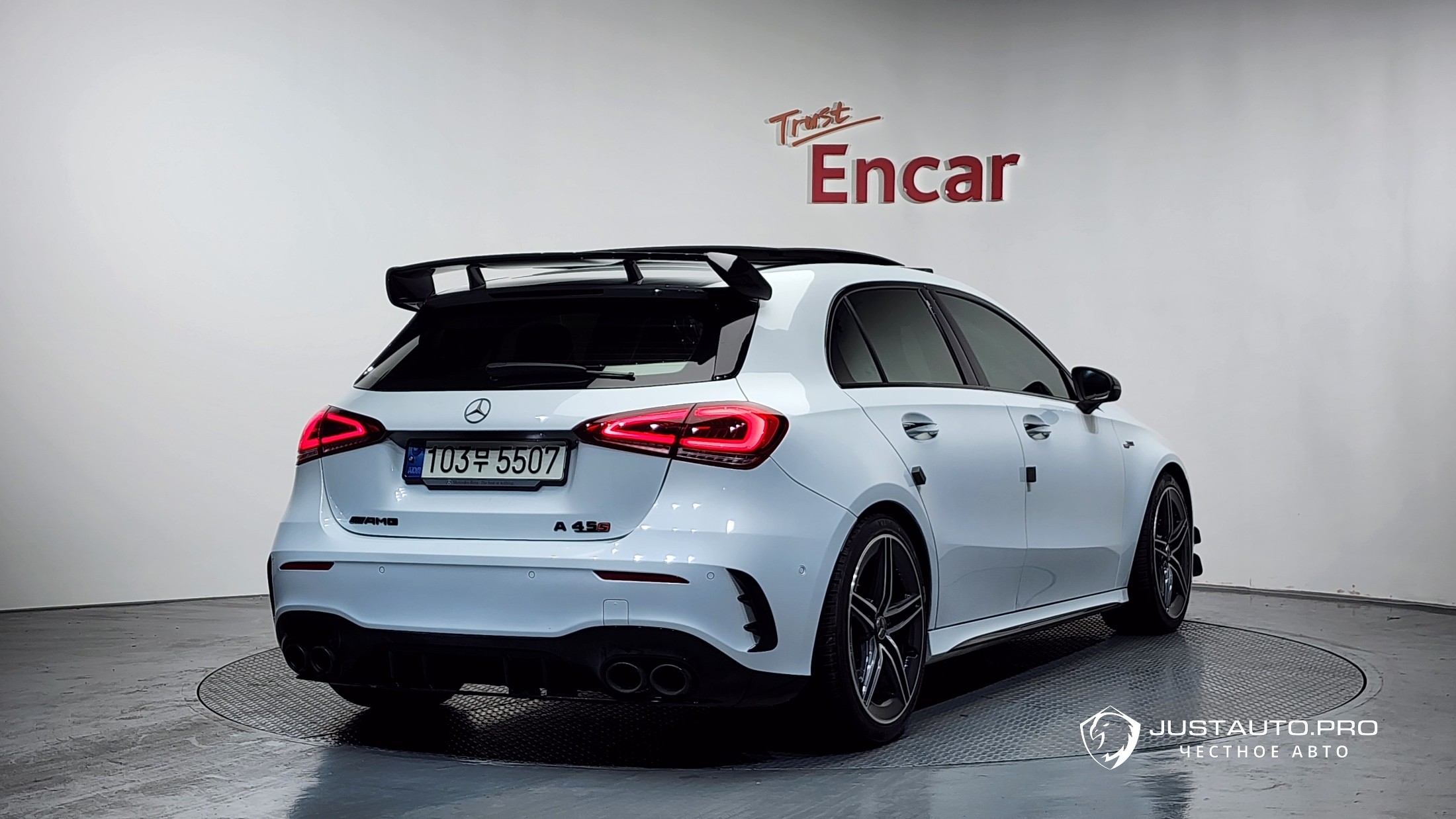 Автомобиль Mercedes-Benz A-Class