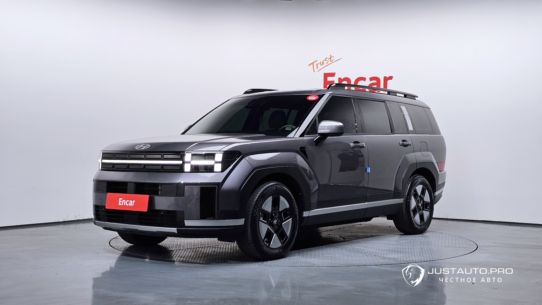 Автомобиль Hyundai Santafe