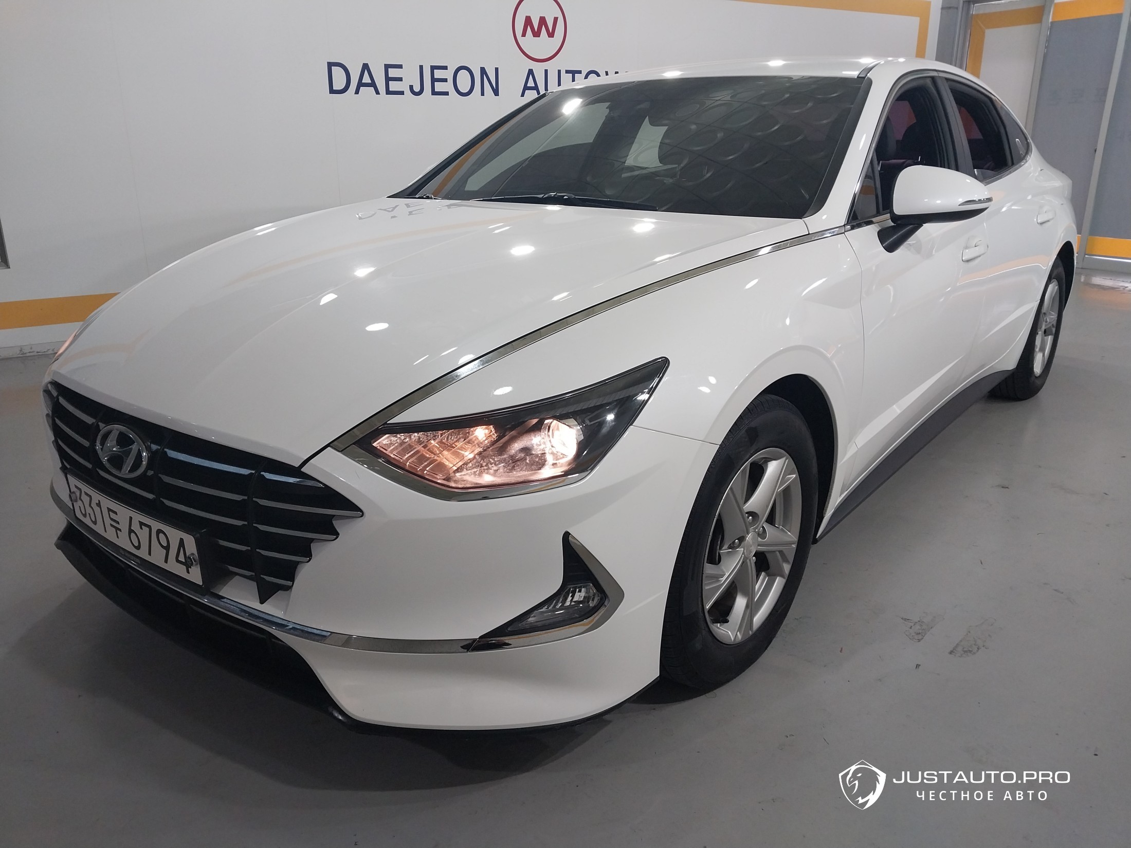 Автомобиль Hyundai Sonata