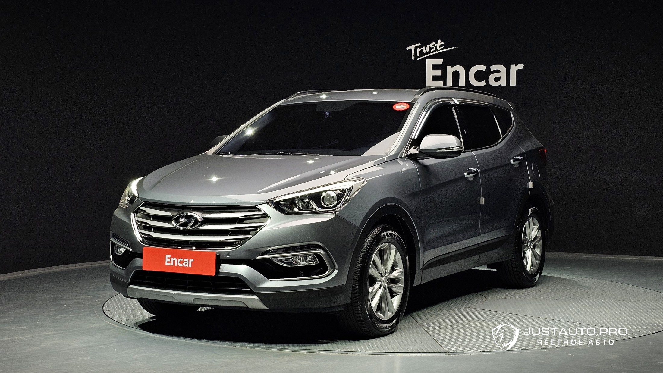 Автомобиль Hyundai Santafe