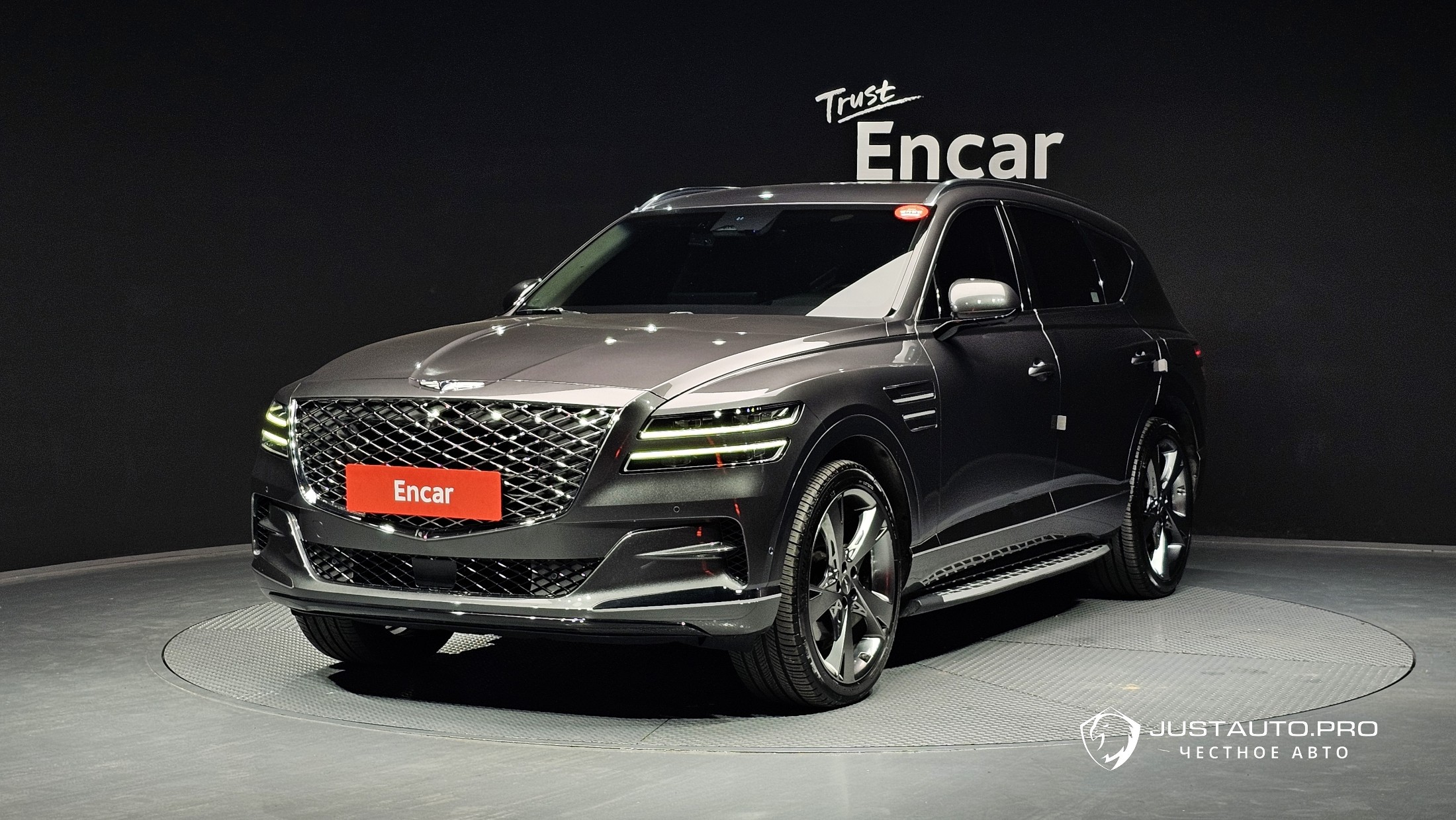 Автомобиль Genesis GV80