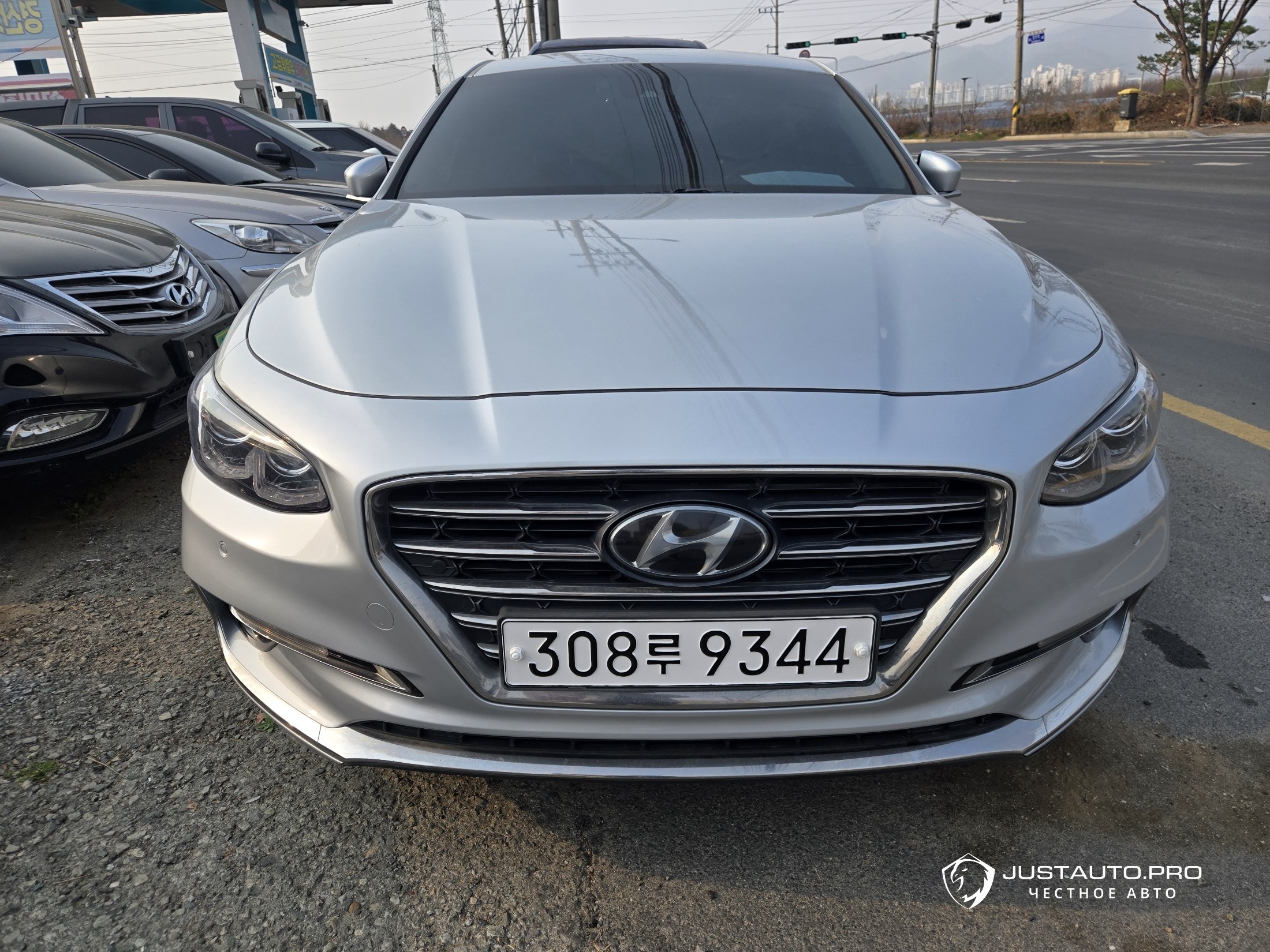 Автомобиль Hyundai Grandeur