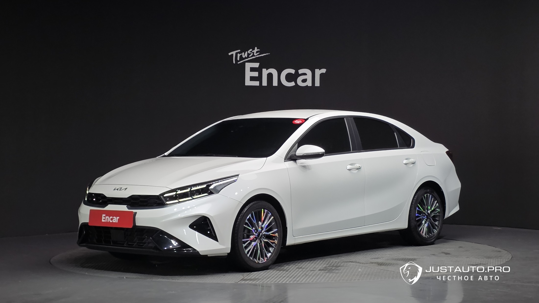 Автомобиль Kia K3