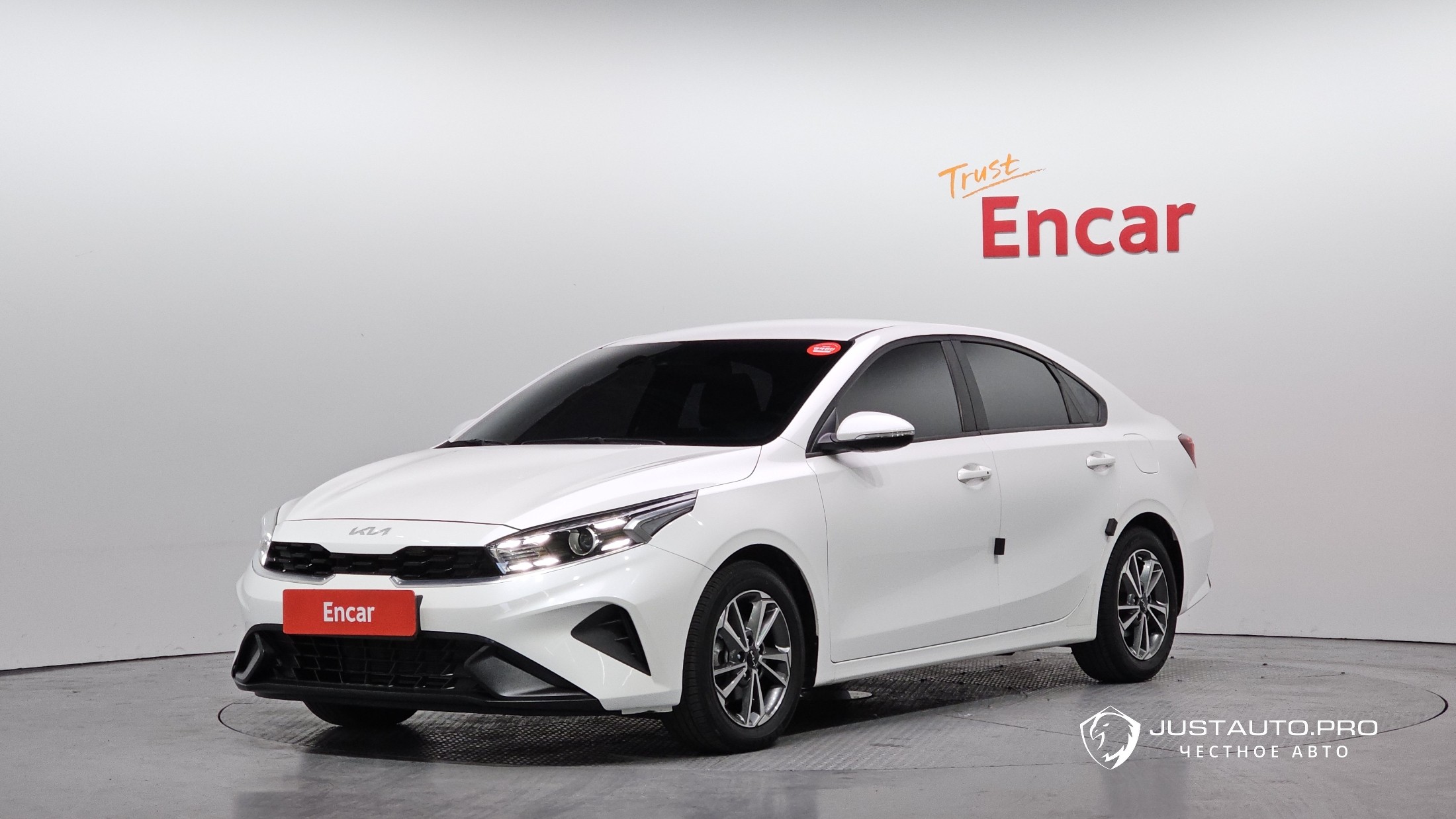 Автомобиль Kia K3