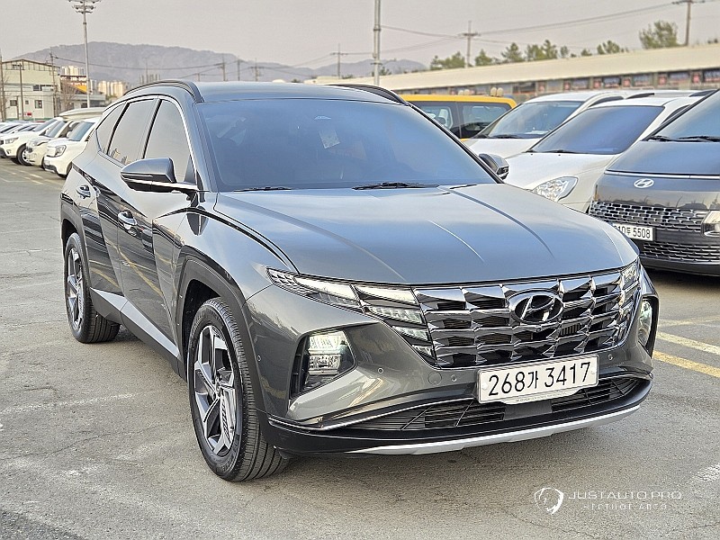 Автомобиль Hyundai Tucson