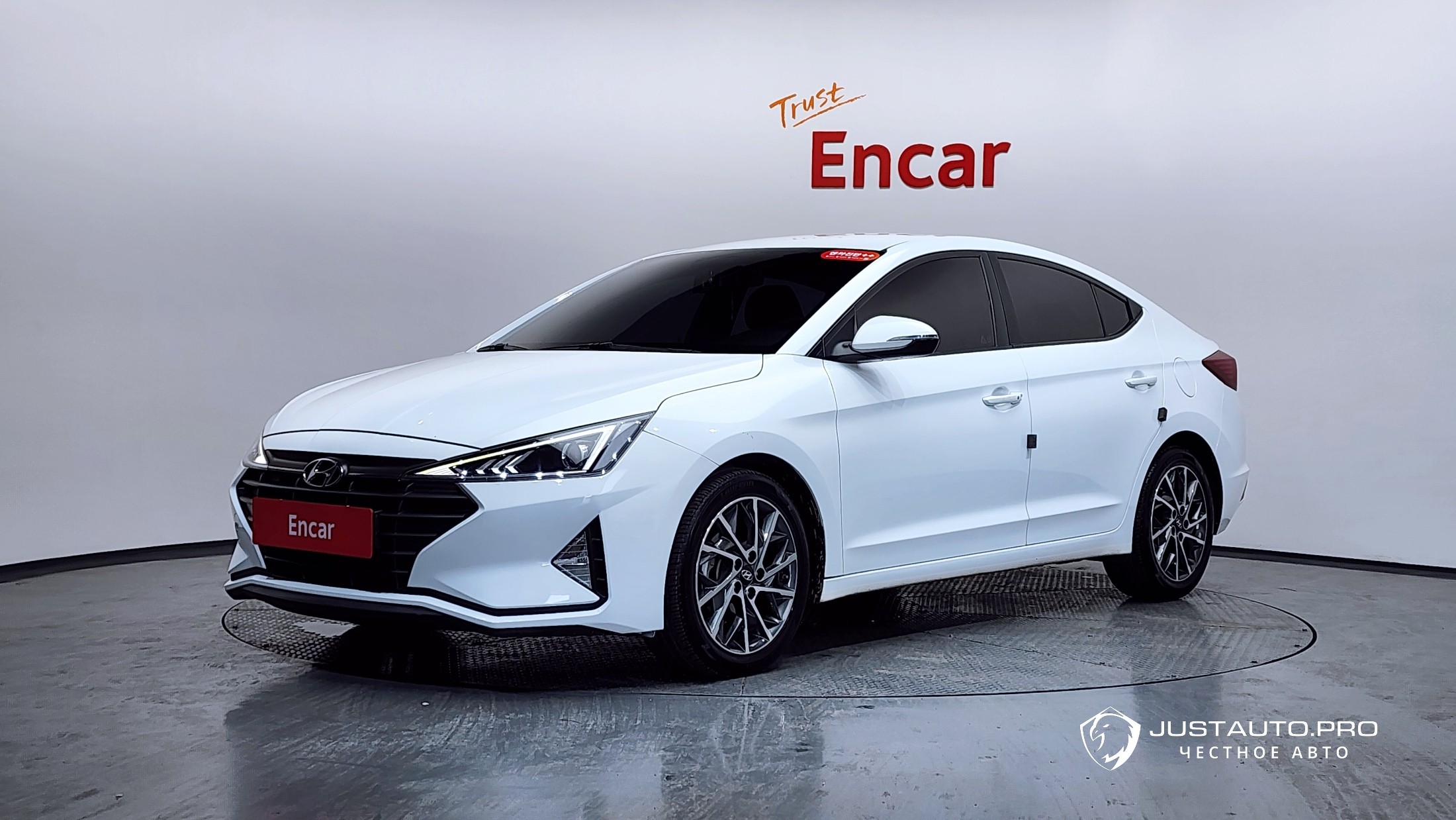 Автомобиль Hyundai AVANTE