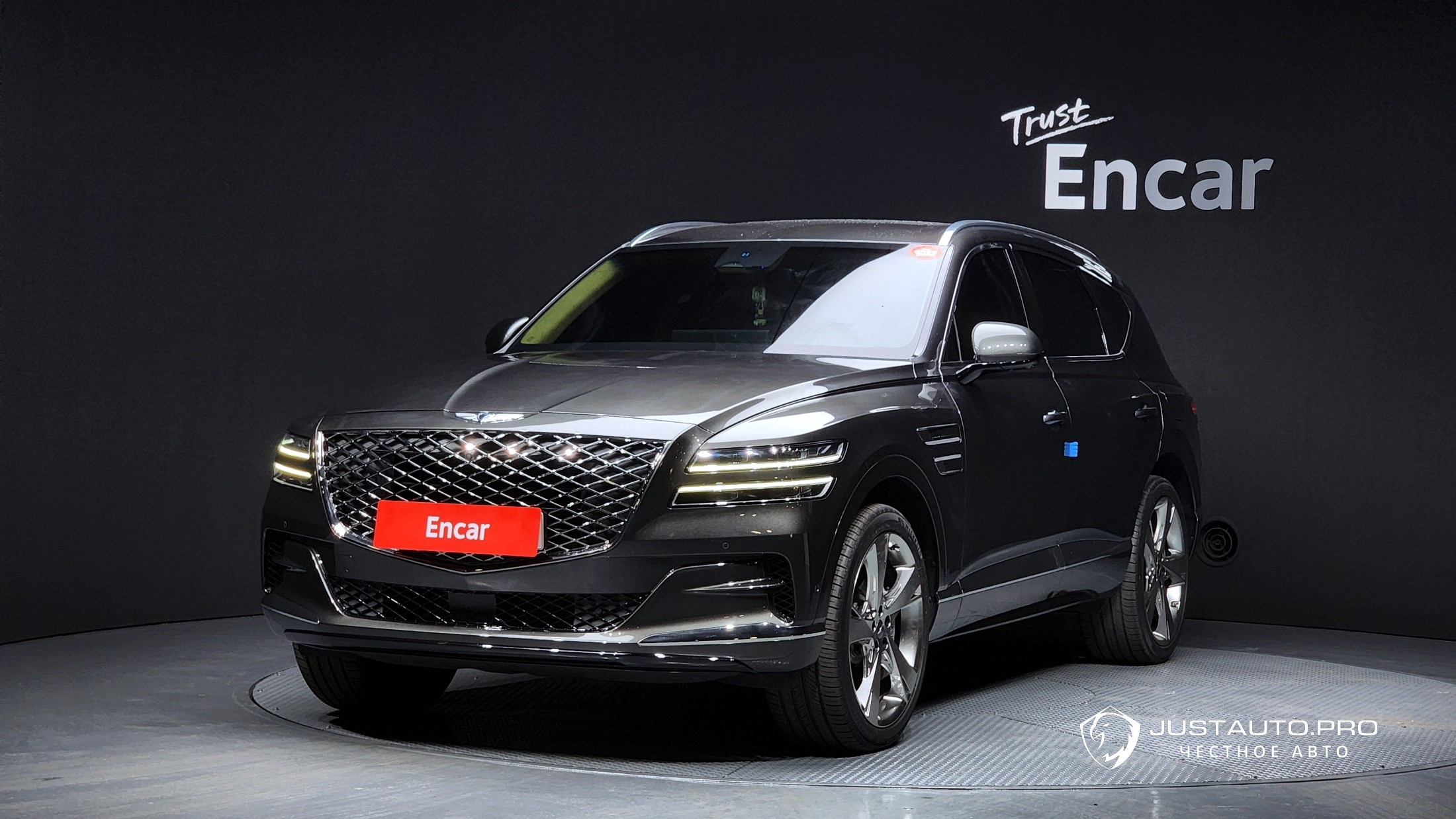 Автомобиль Genesis GV80