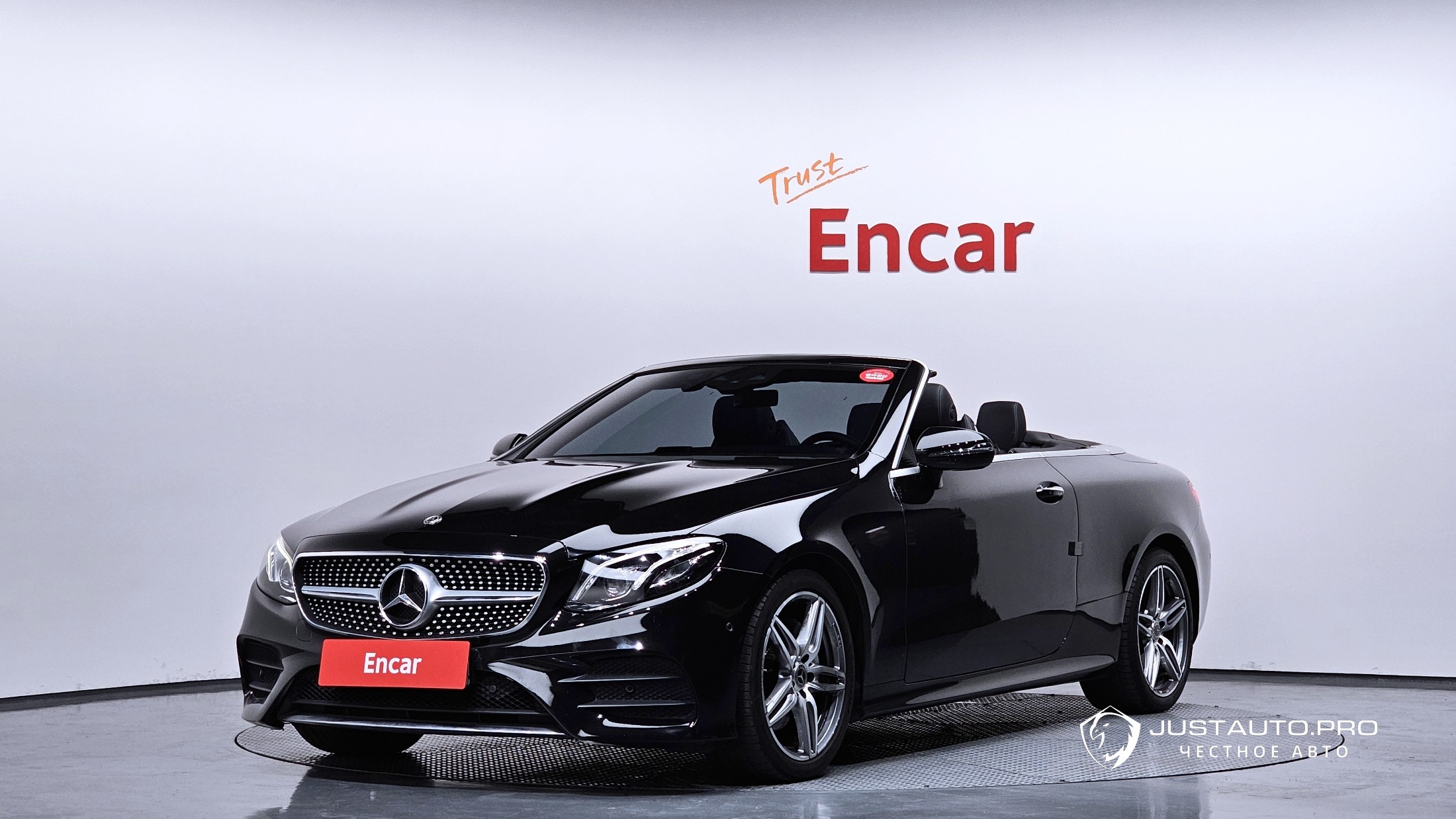 Автомобиль Mercedes-Benz E-Class