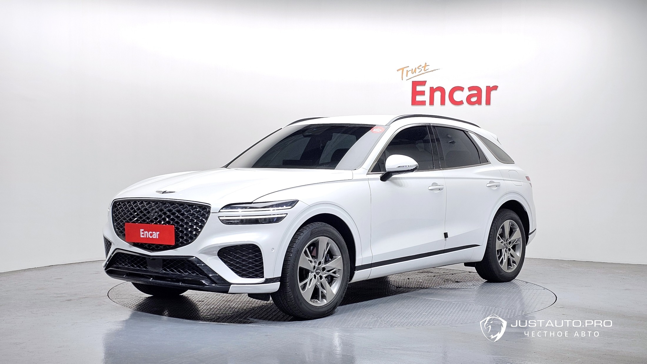 Автомобиль Genesis GV70