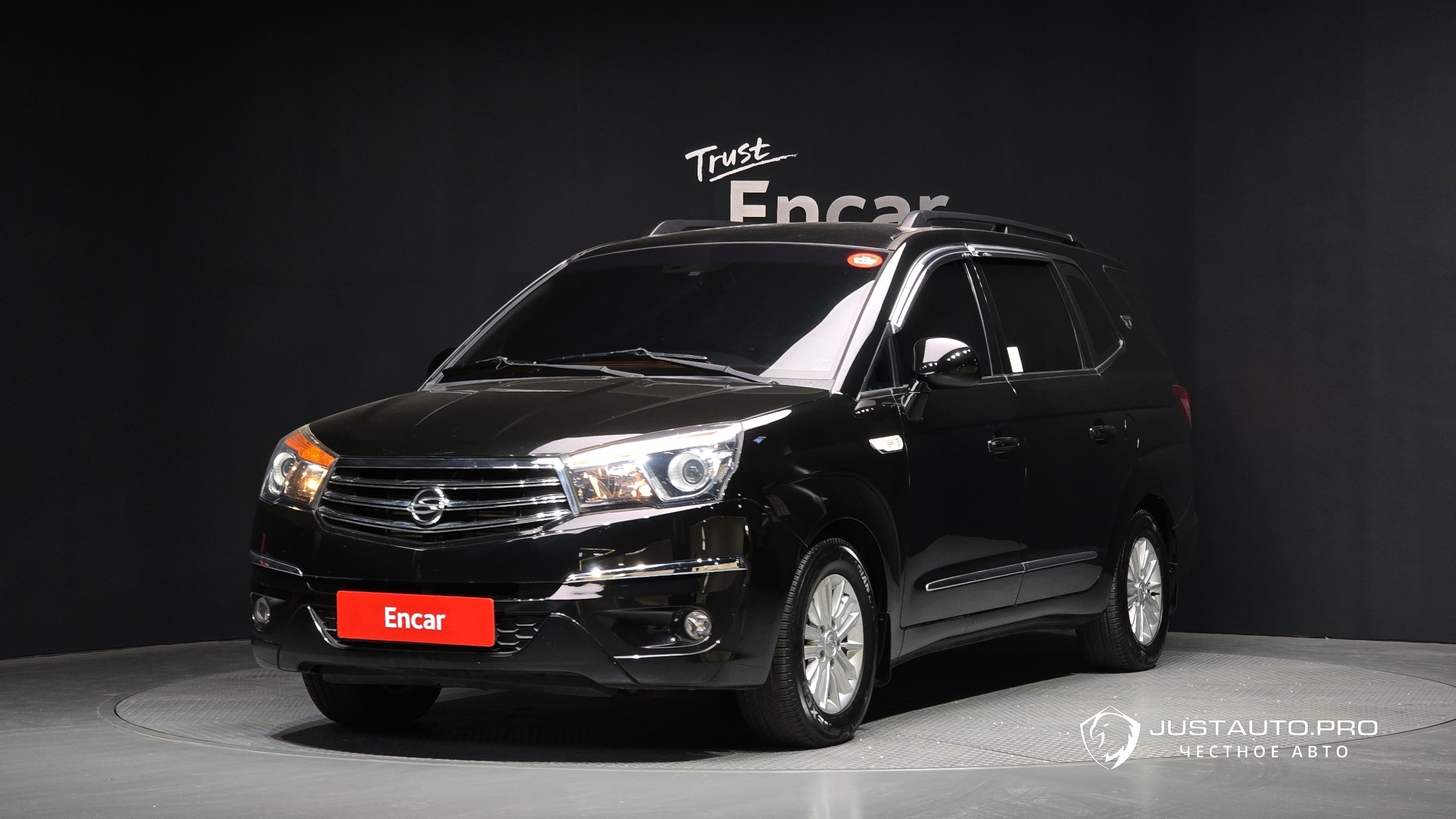 Автомобиль KG_Mobility_Ssangyong KORANDO