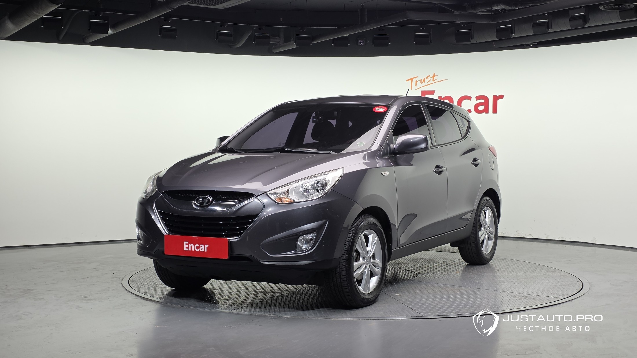Автомобиль Hyundai Tucson