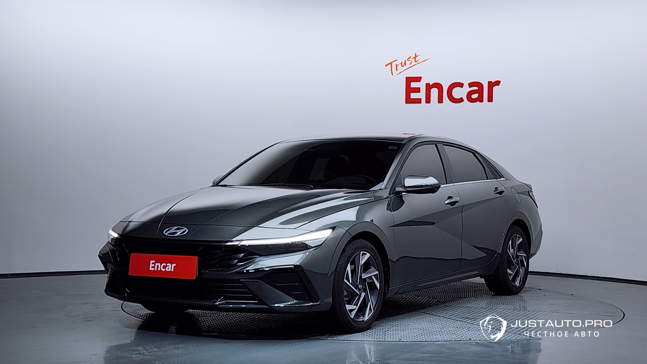 Автомобиль Hyundai AVANTE