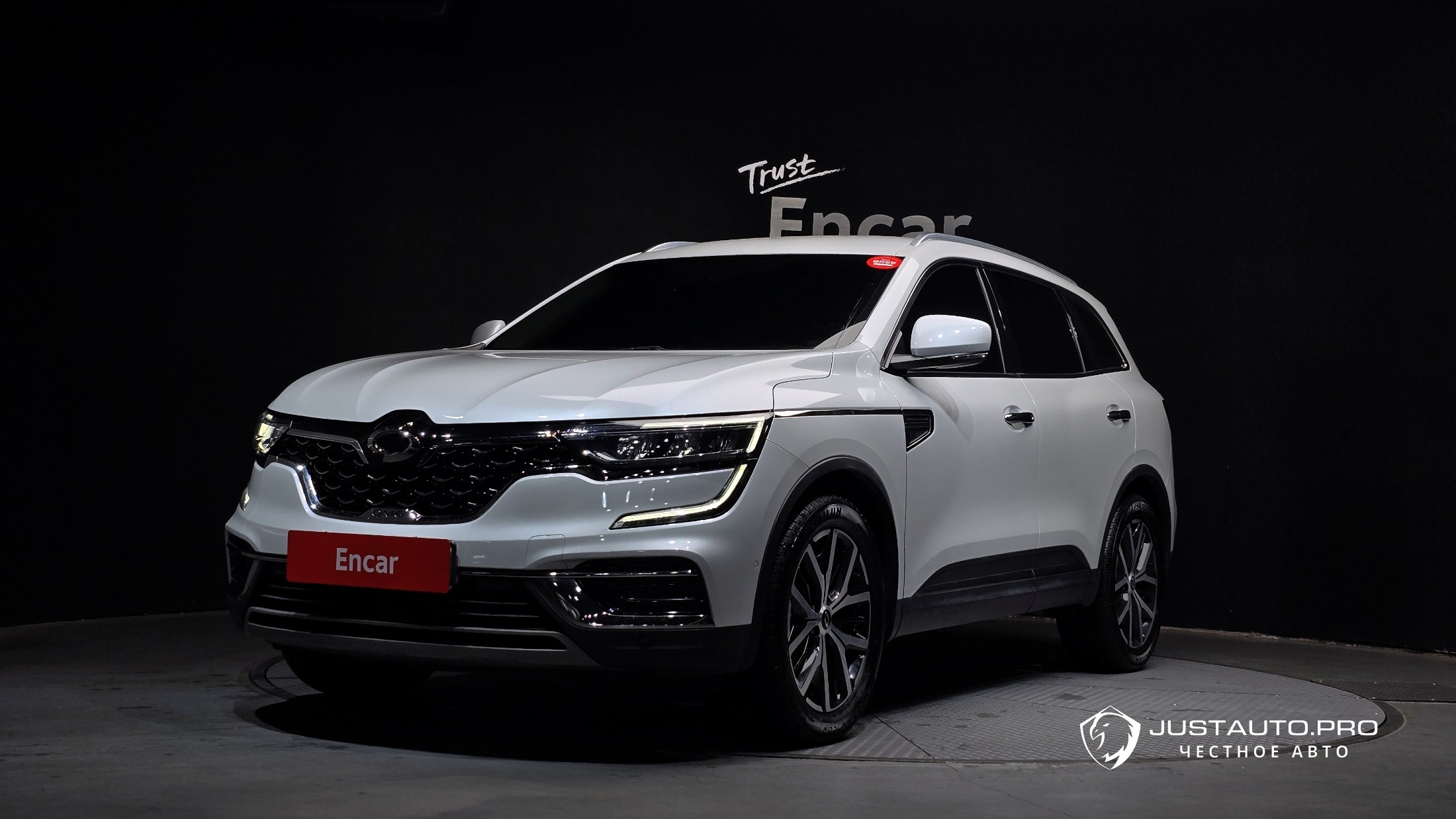 Автомобиль Renault-KoreaSamsung QM6